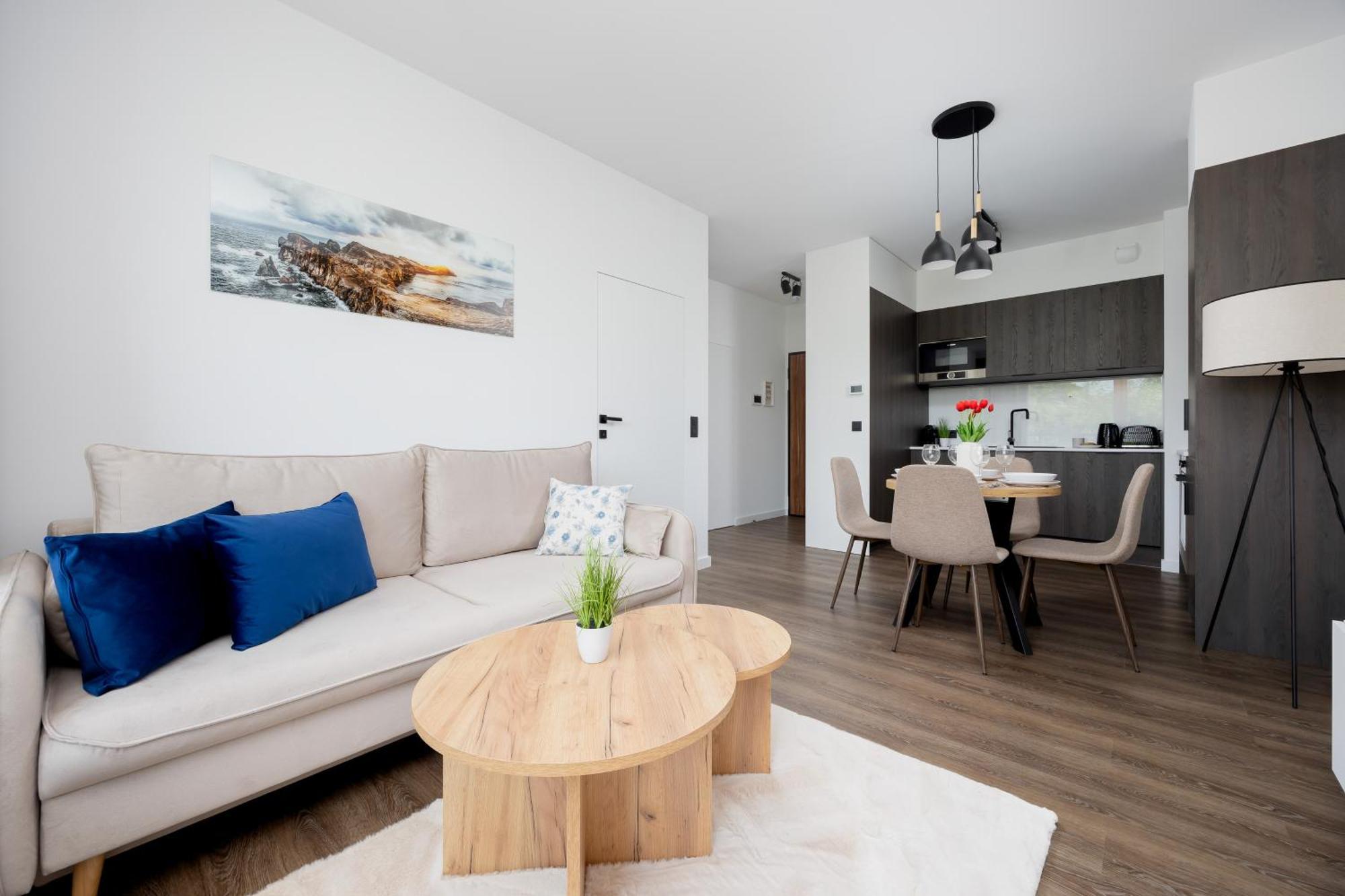 Ludwiki Z Parkingiem By Renters Warsaw