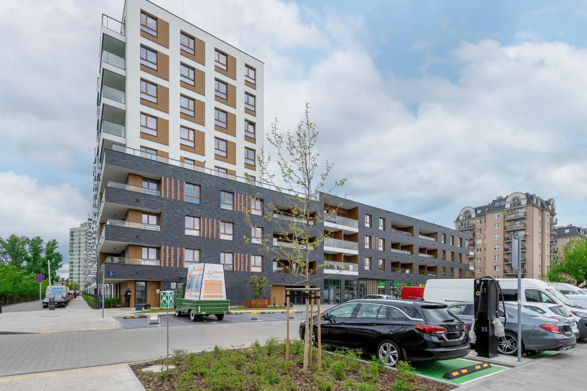 Ludwiki Z Parkingiem By Renters