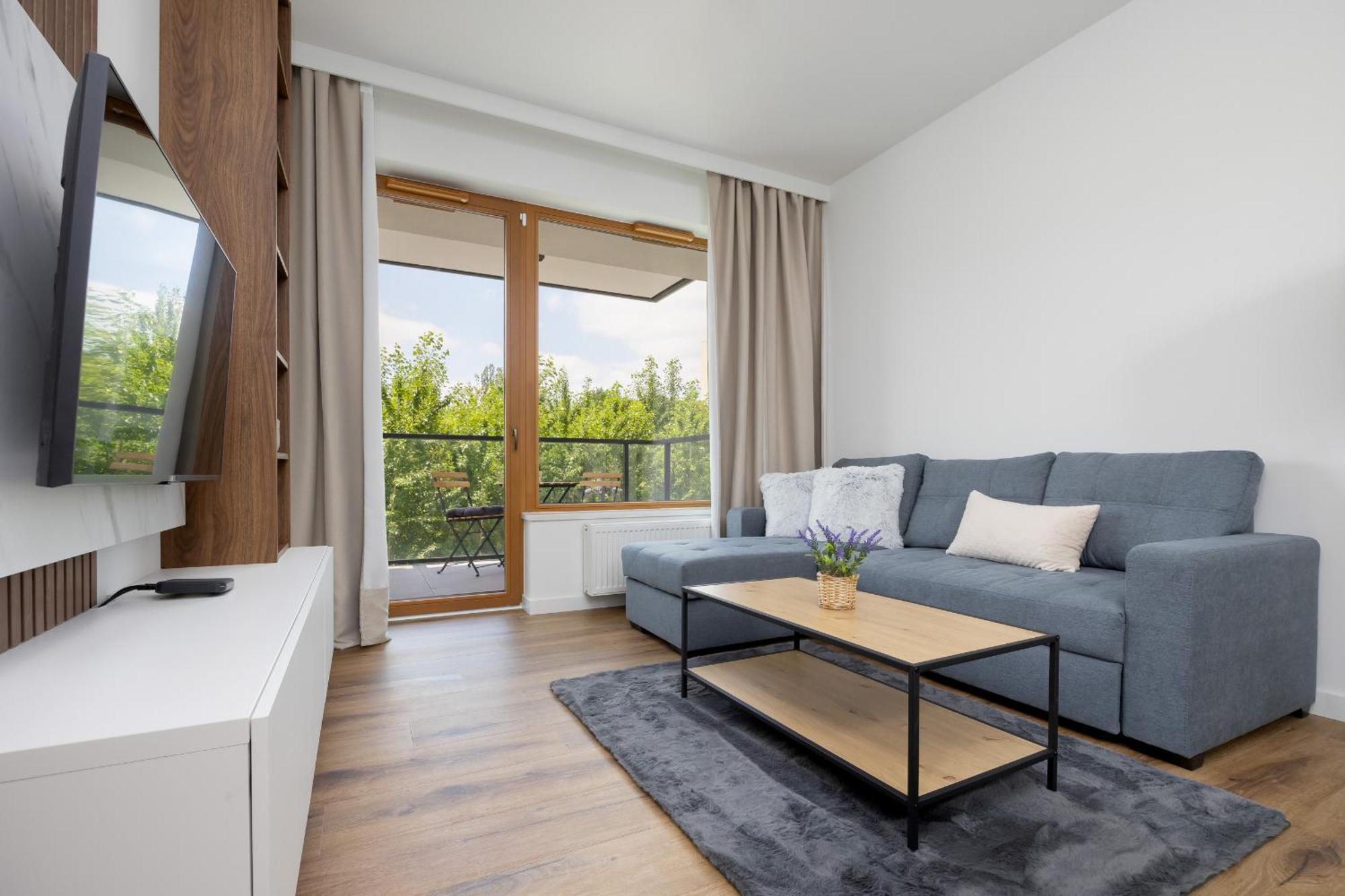 Apartment Ludwiki Z Parkingiem By Renters Warsaw