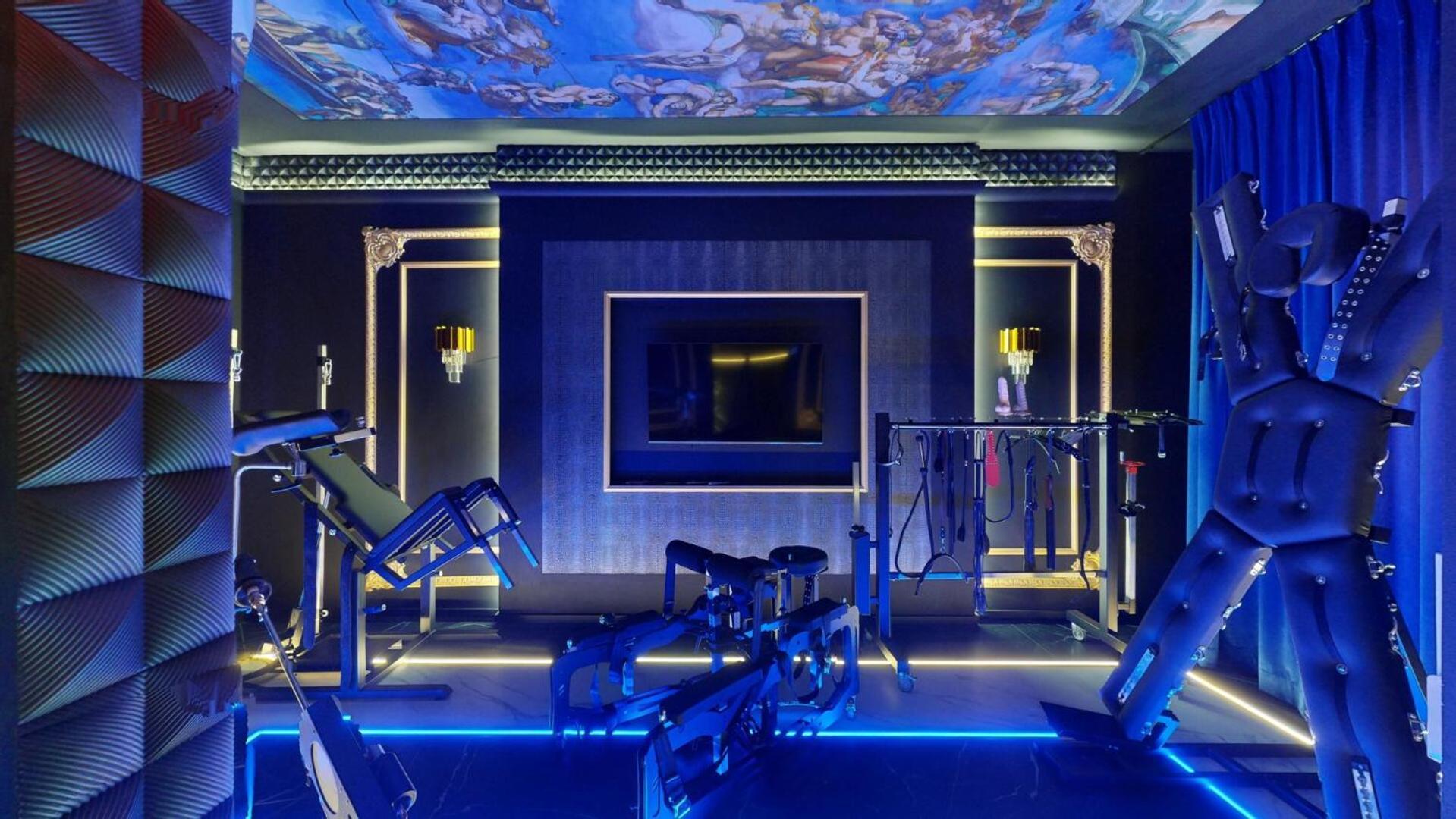 No Limits House - Bdsm Glamour Apartment