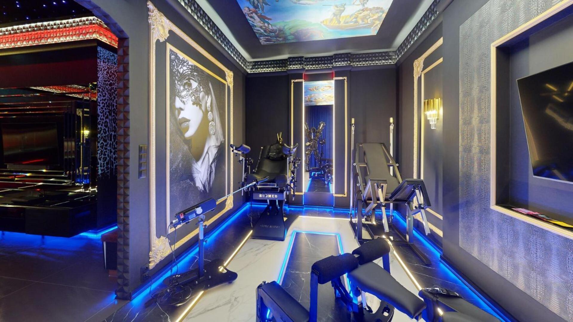 No Limits House - Bdsm Glamour Apartment