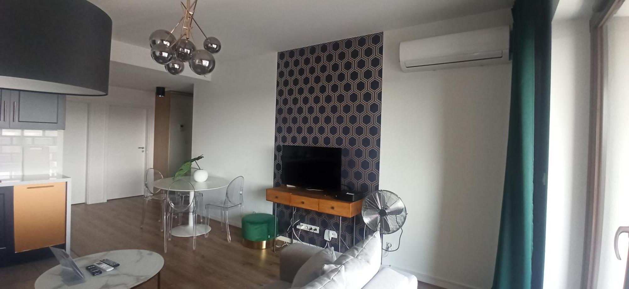 Woronicza - Tolkiena 3 * Warsaw