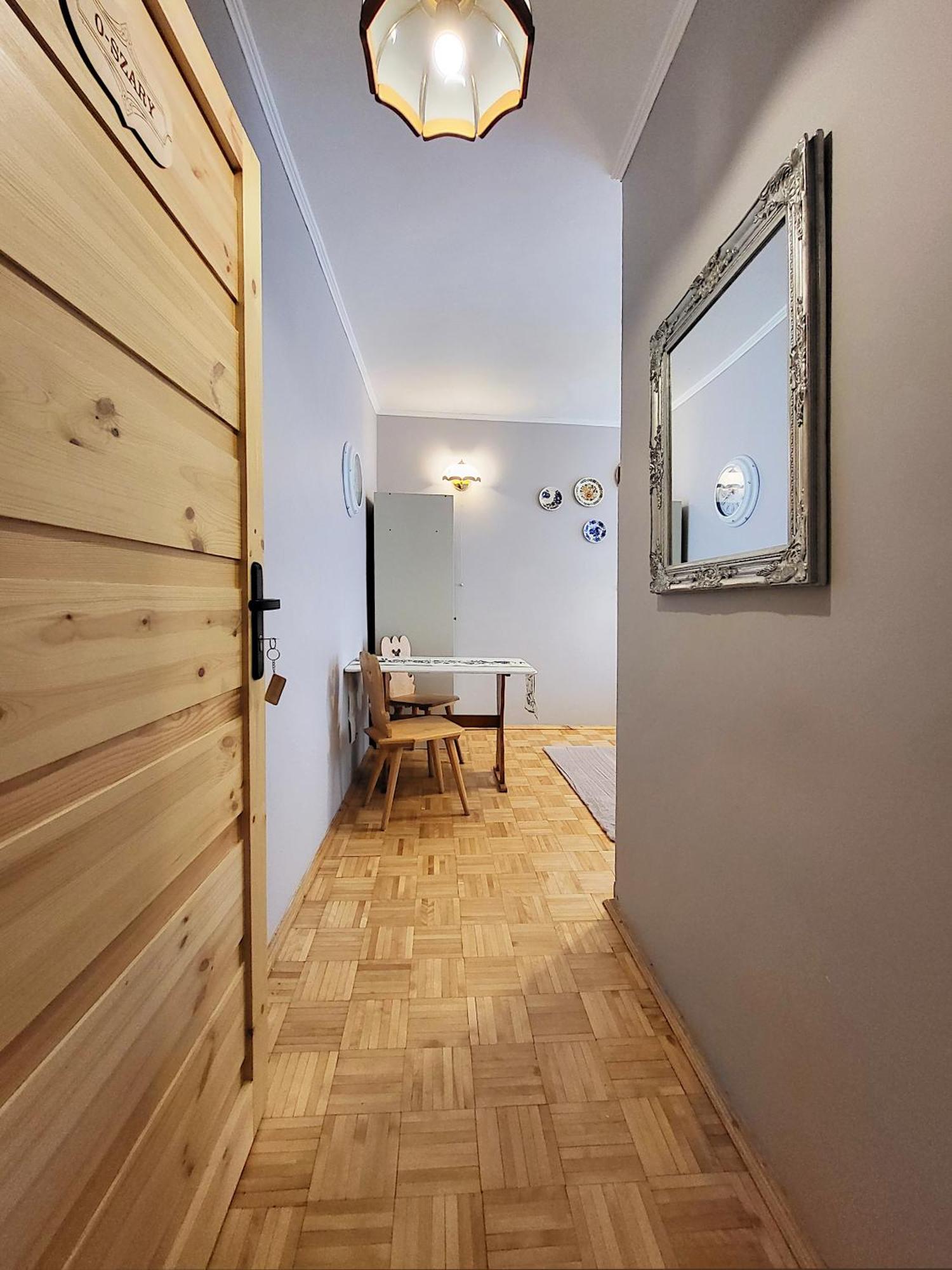 Husarska 60 Bed & Breakfast *