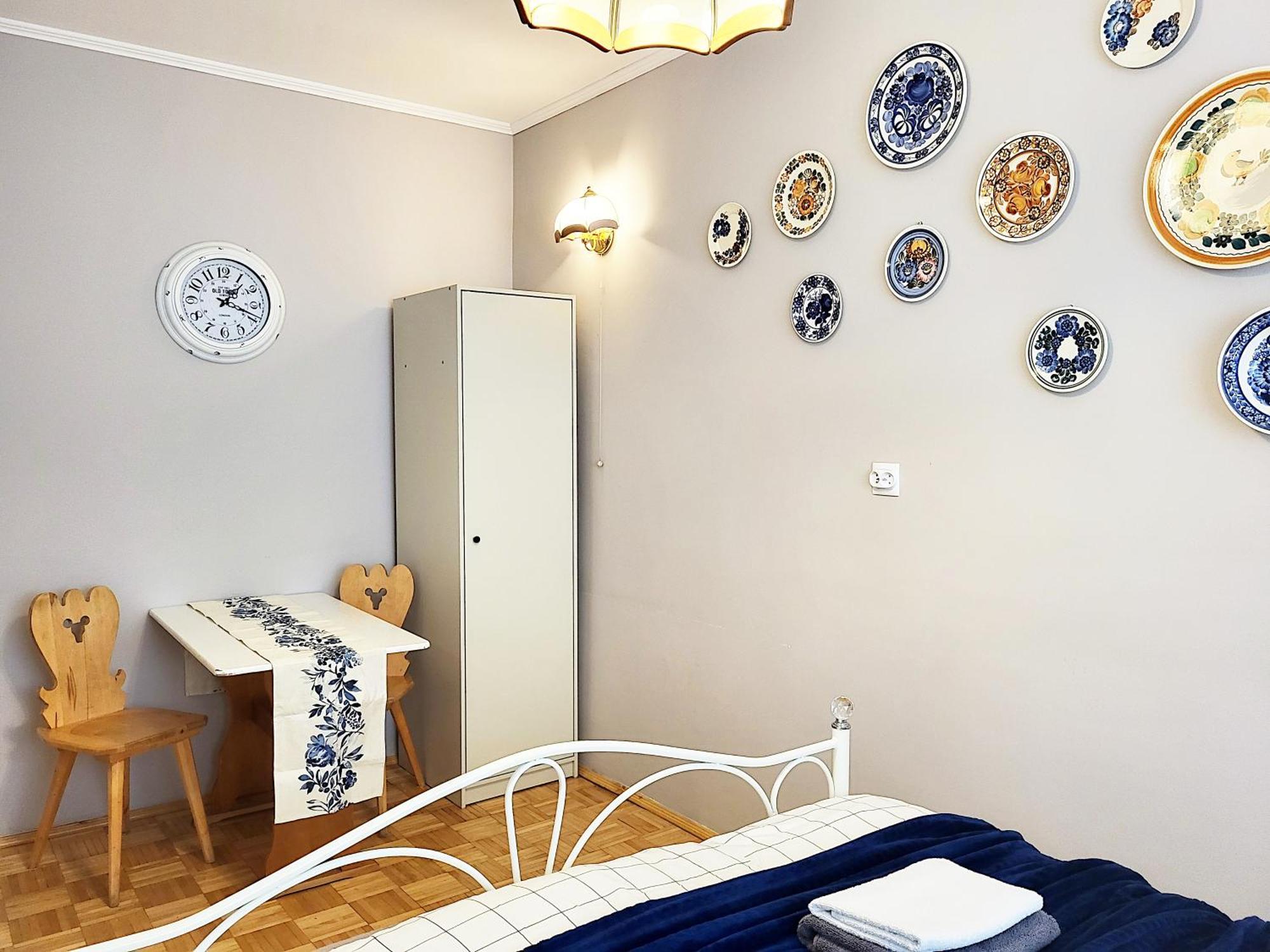Bed & Breakfast Husarska 60