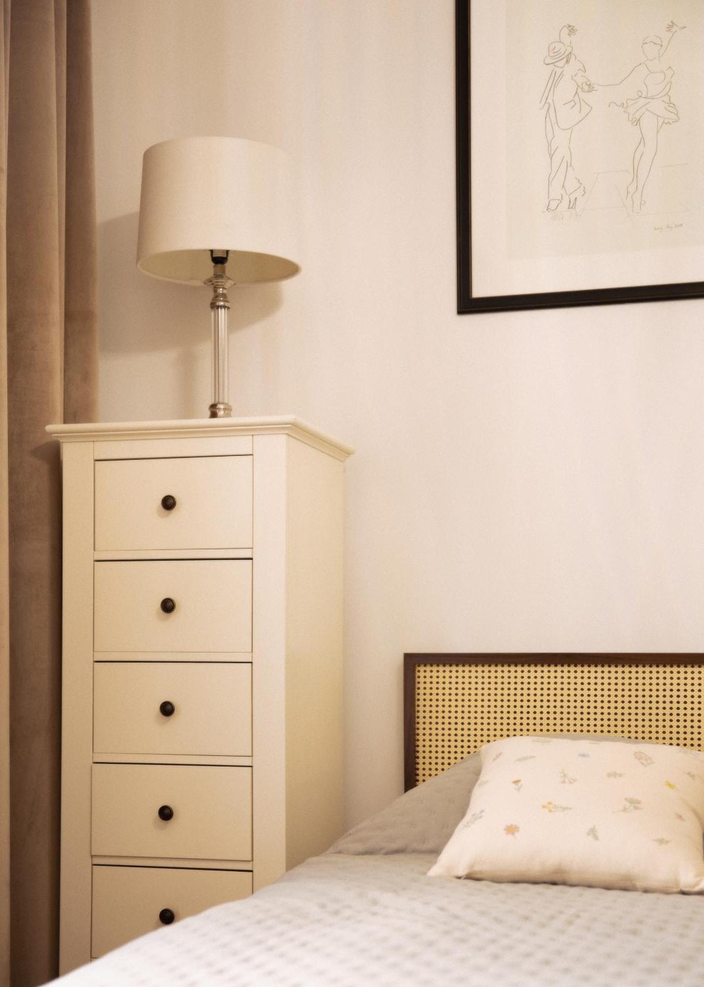 Komfortowy W Scislym Centrum Warszawy Comfortable In The Very Center Of