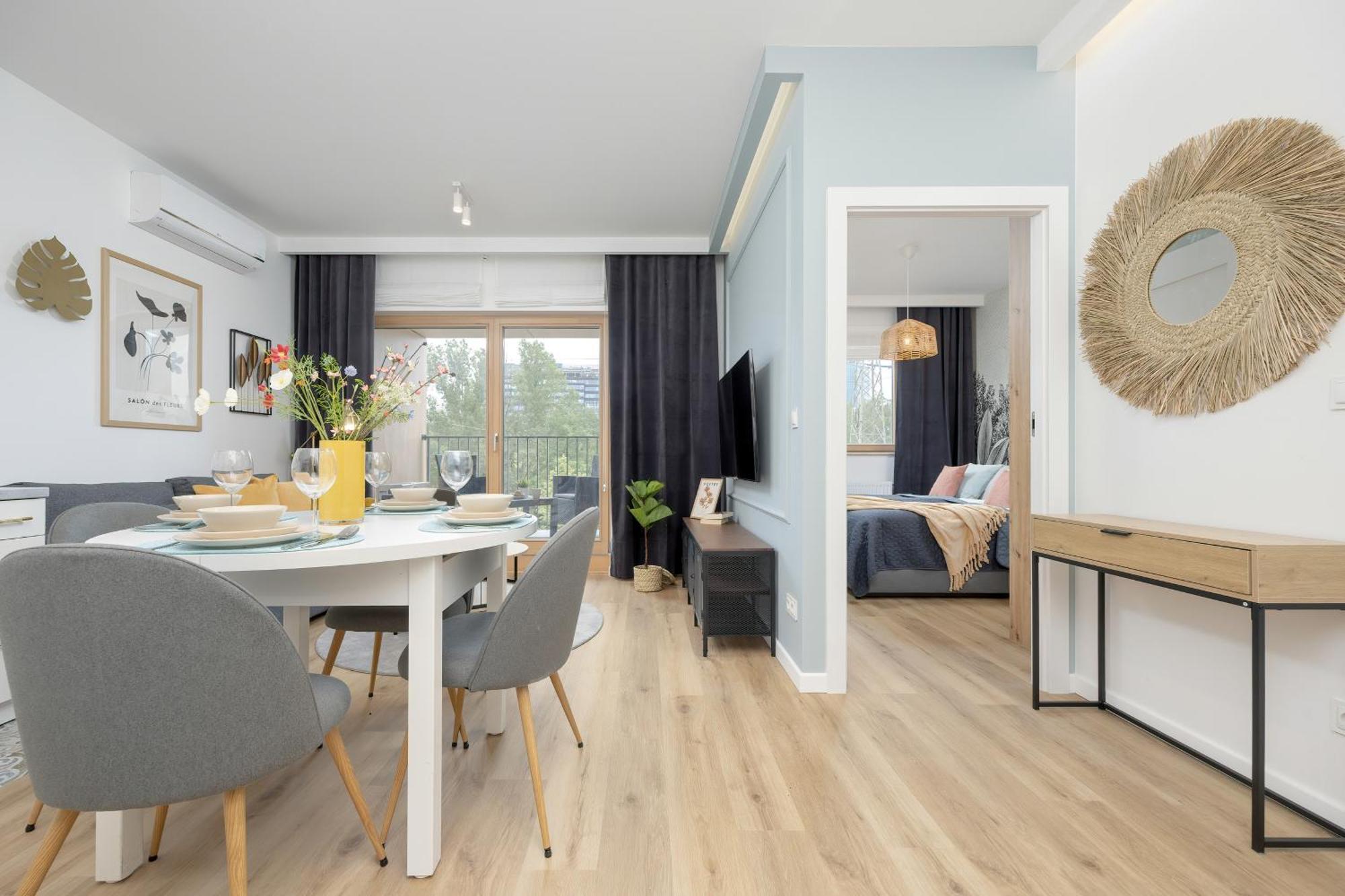 Nowoczesne Z Balkonem Kolejowa Nu Wola By Renters Varsóvia