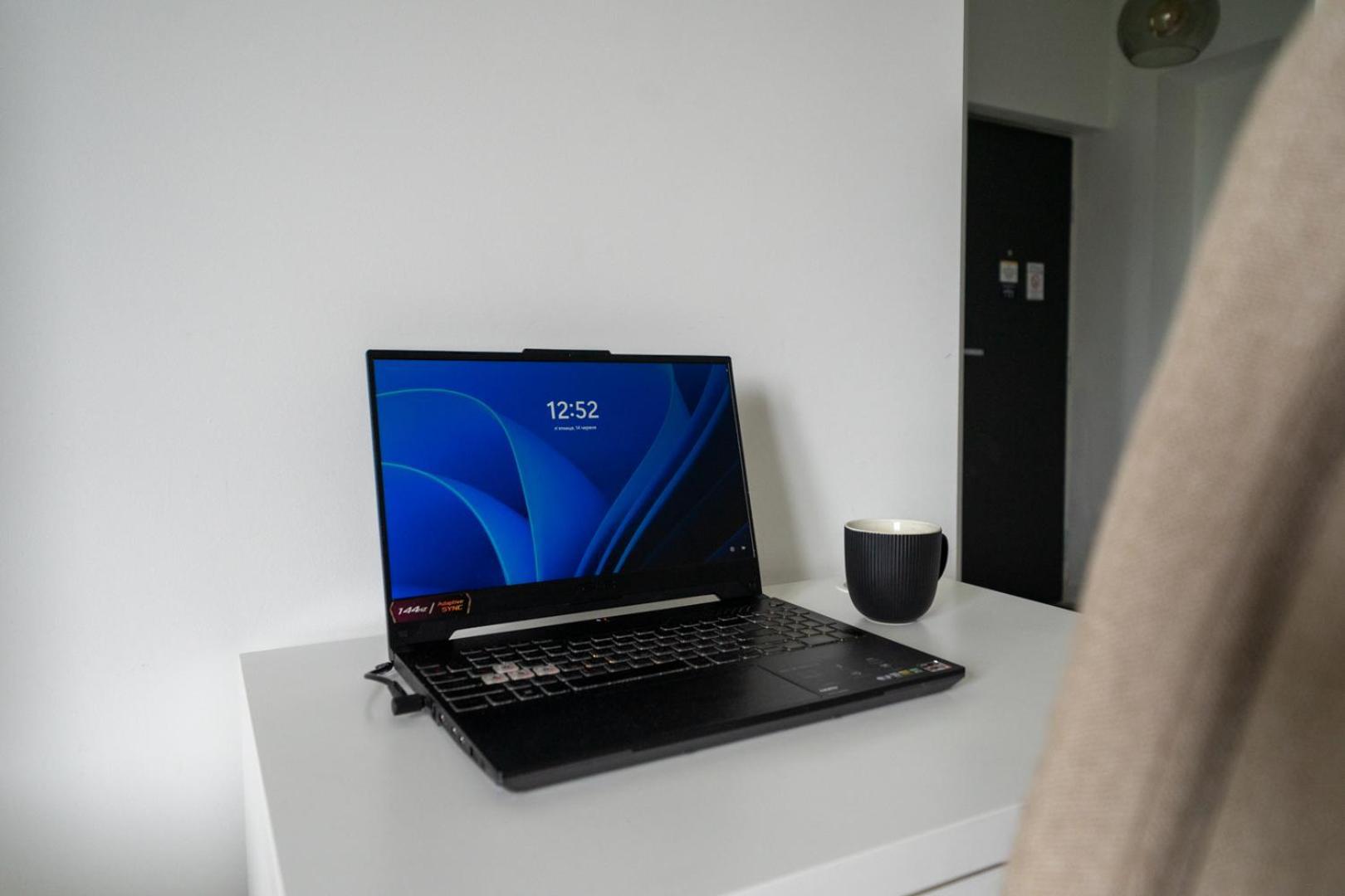 Srodmiescie - 8th Floor, Workspace, Tram - By Rentujemy Apartment *