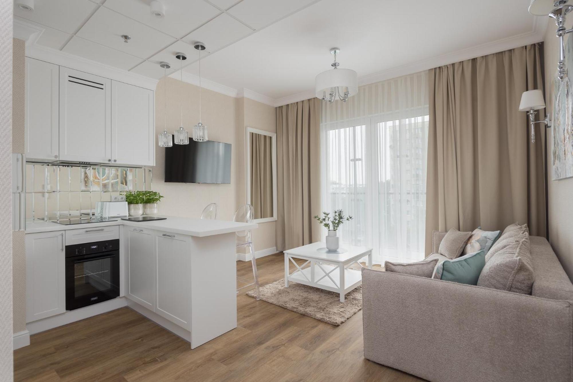 Crystal Premium * Warsaw