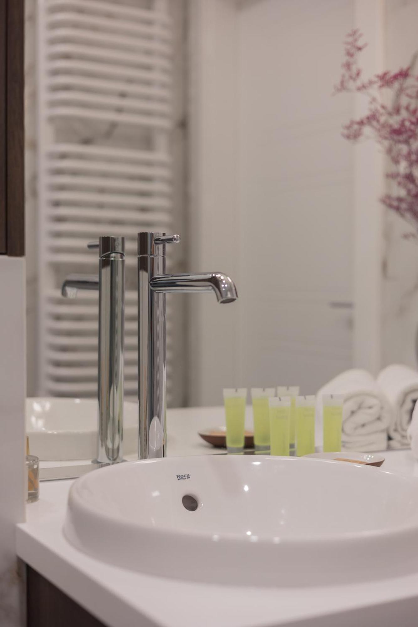 Crystal Premium Căn hộ Warsaw