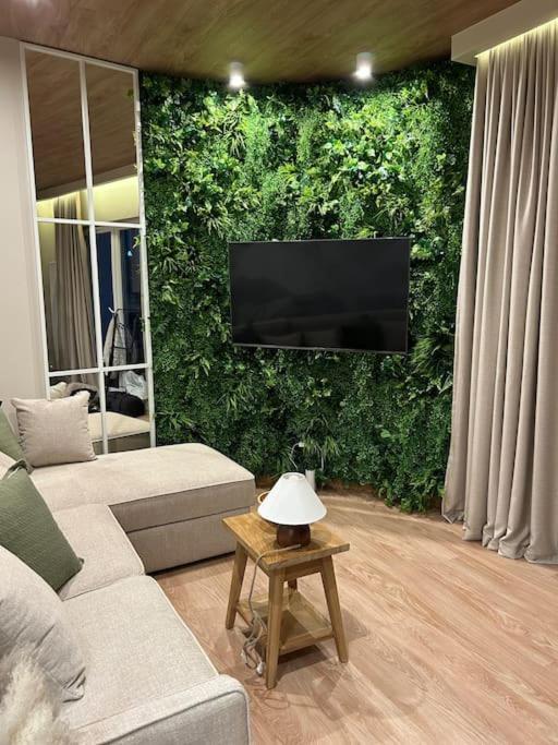 Jungle Apartment