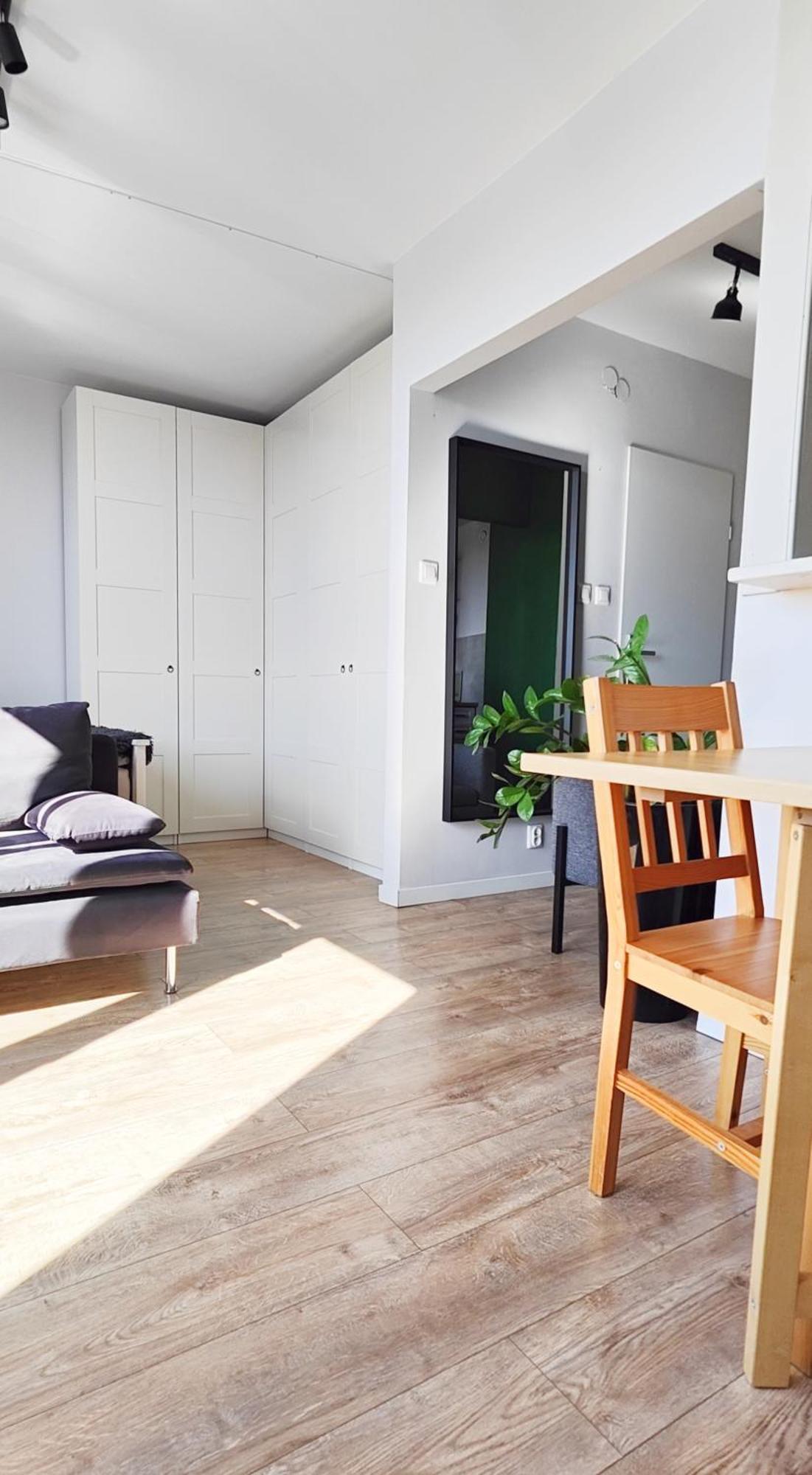 Ostoja Metro Brodno Apartamento