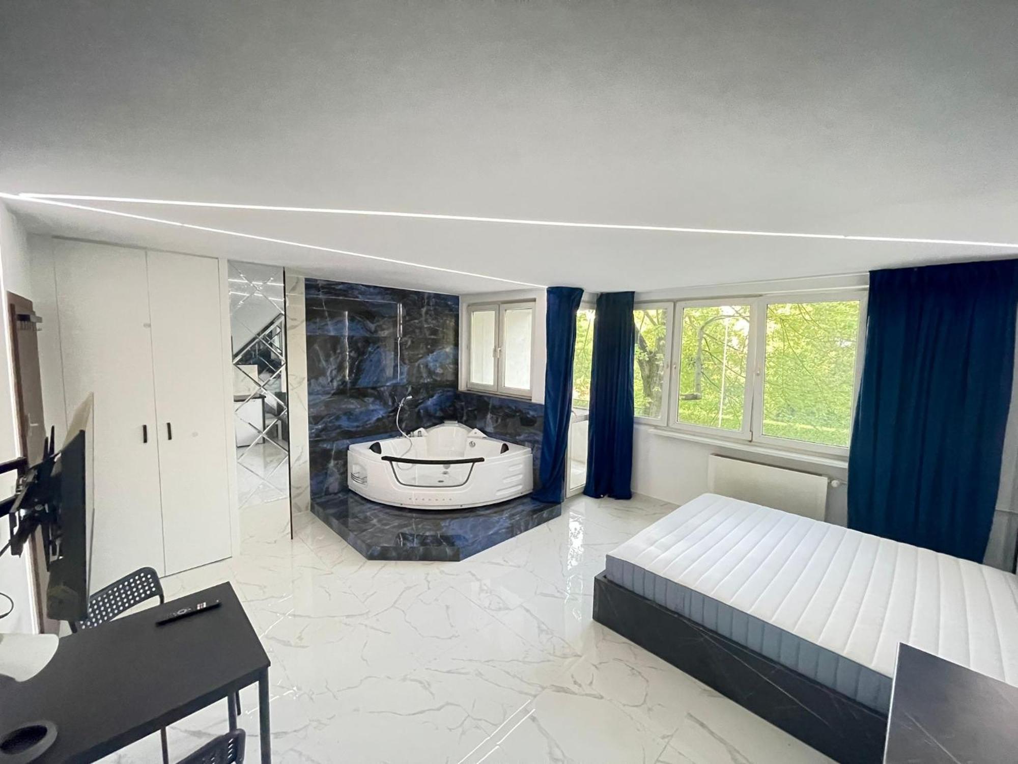 Yourapart Karmelicka Z Jacuzzi Apartment