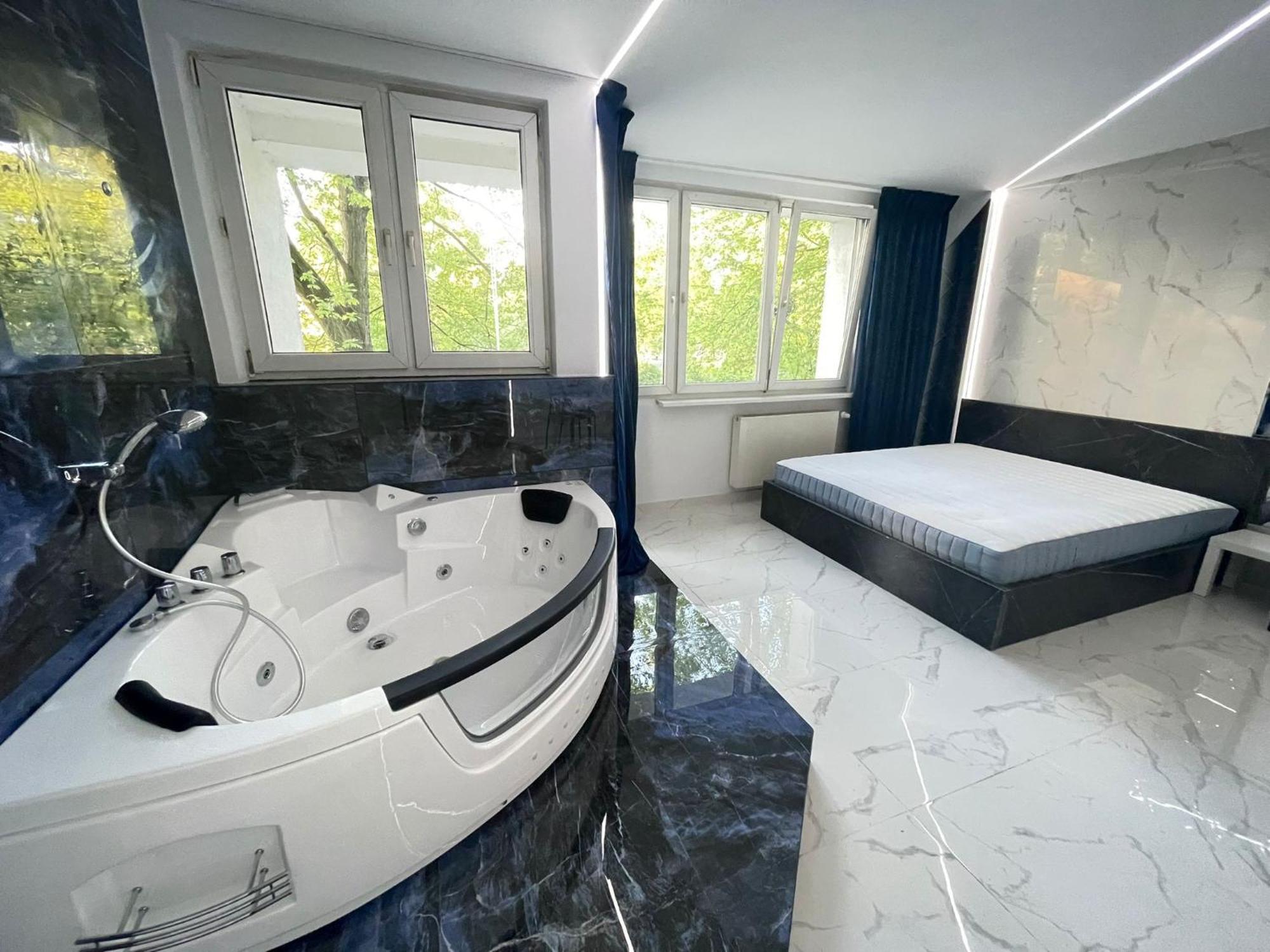 Apartment Yourapart Karmelicka Z Jacuzzi