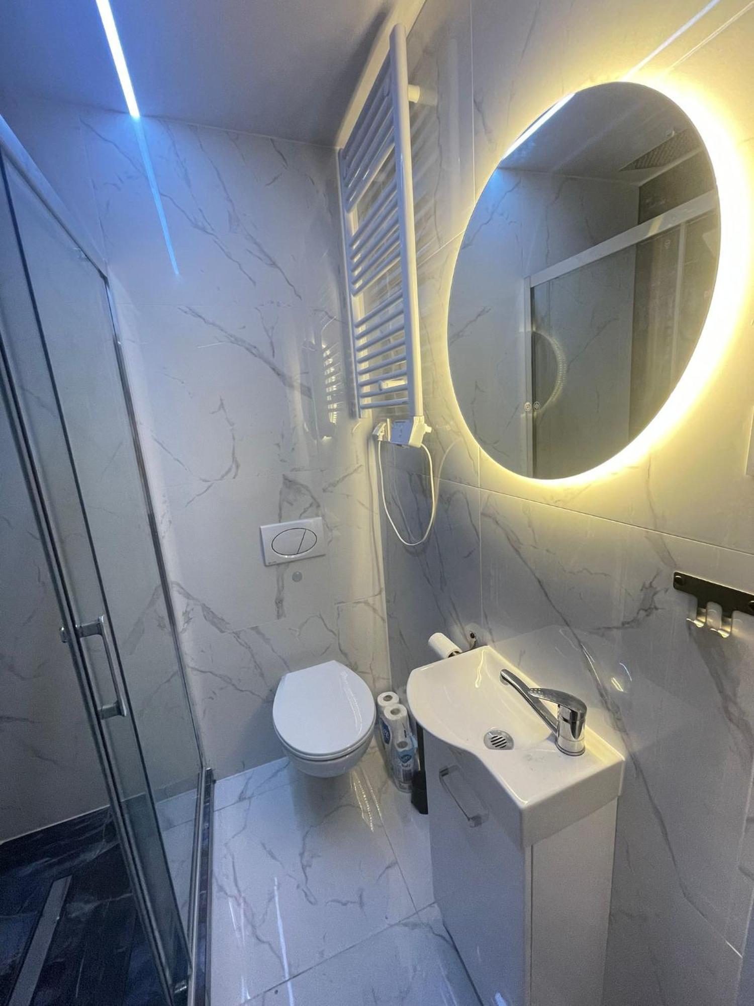 Apartment Yourapart Karmelicka Z Jacuzzi Warsaw