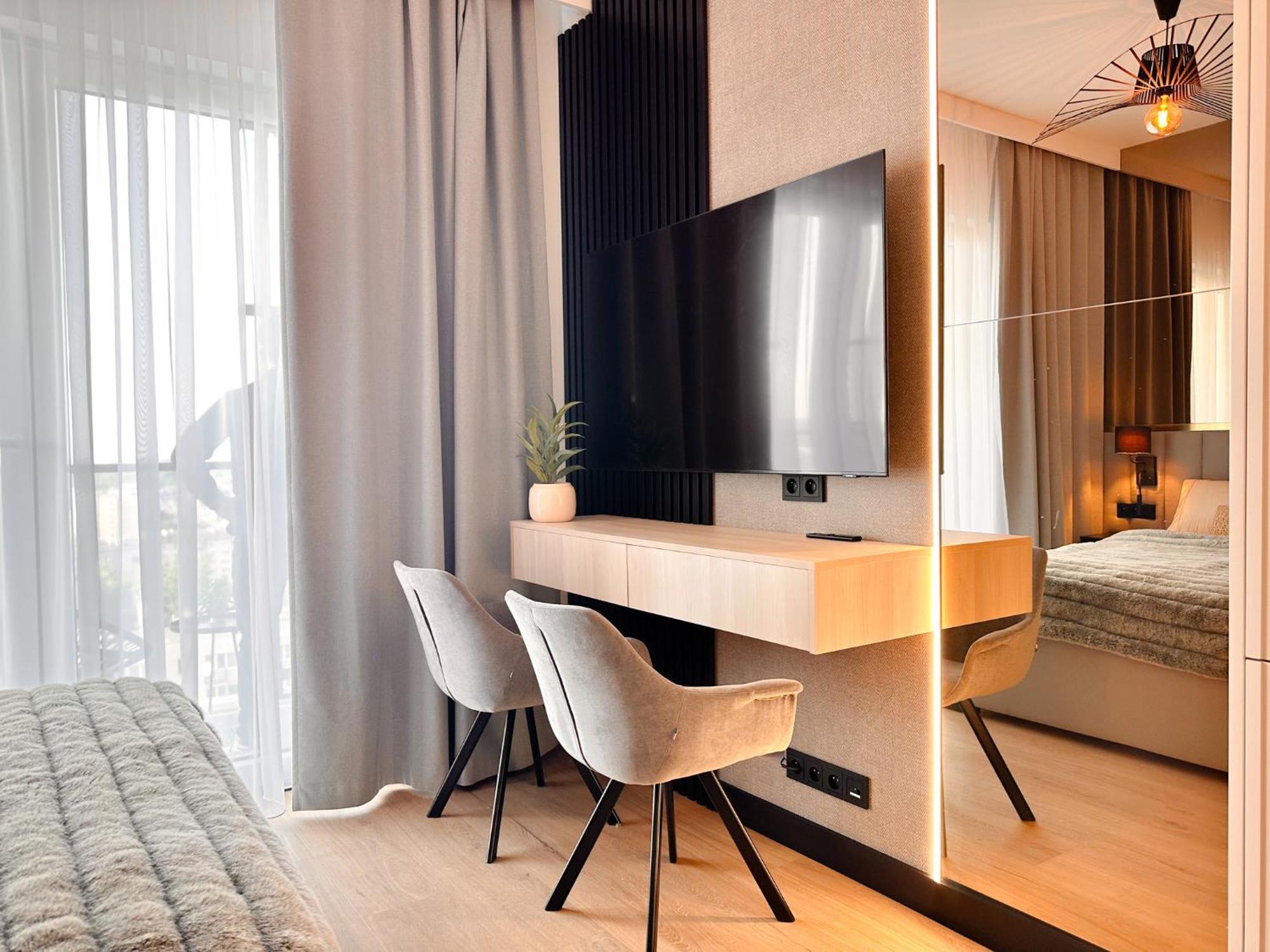 Skystudio Wola Apartamento Varsóvia