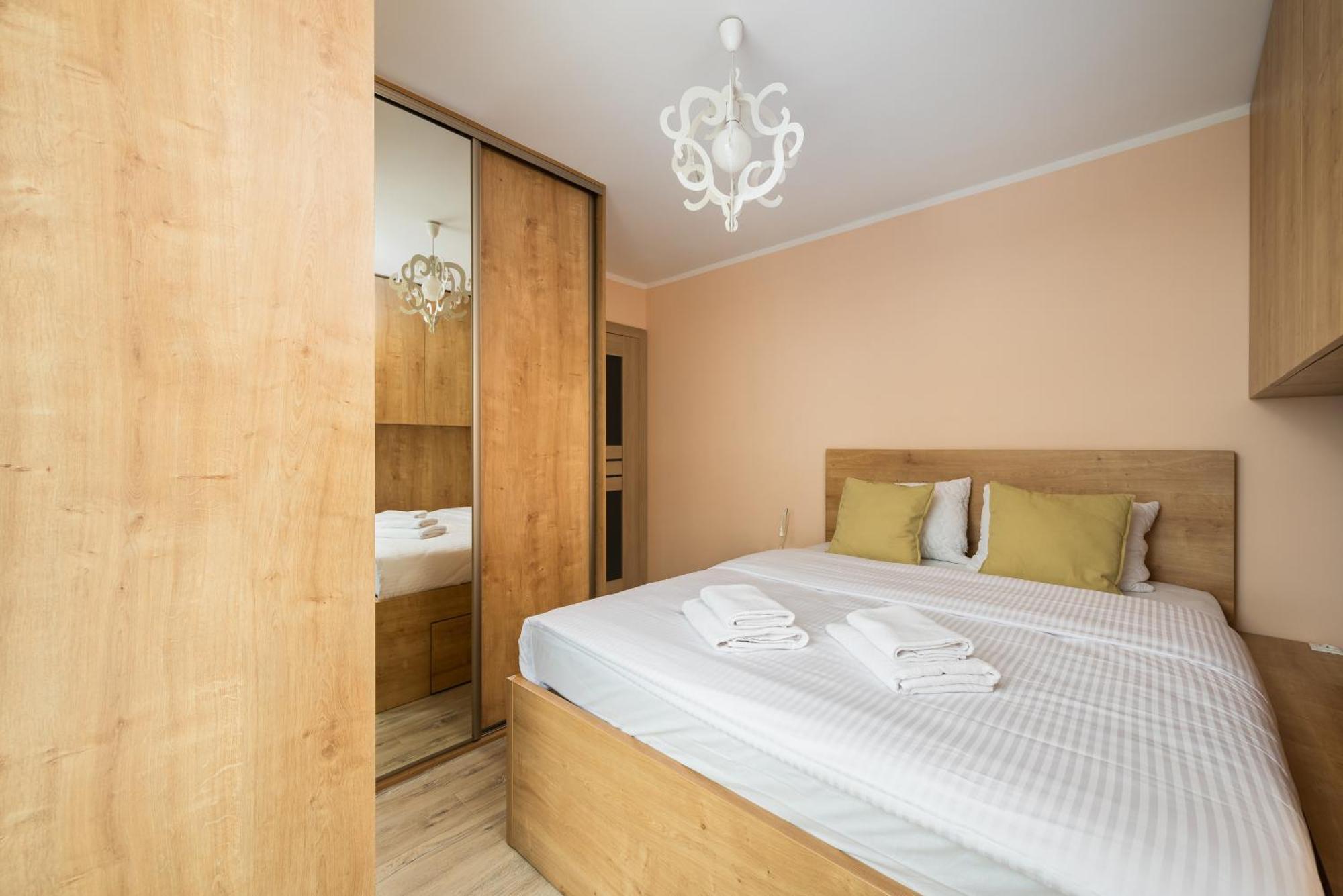 Wawrzyszewska 2-bedroom Apartment