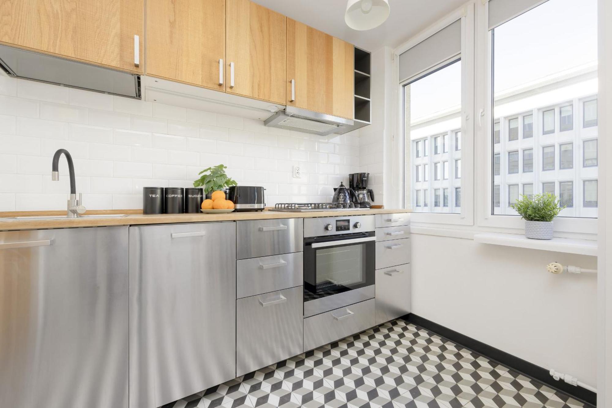 Elegant Grey Wspolna Srodmiescie In By Renters *
