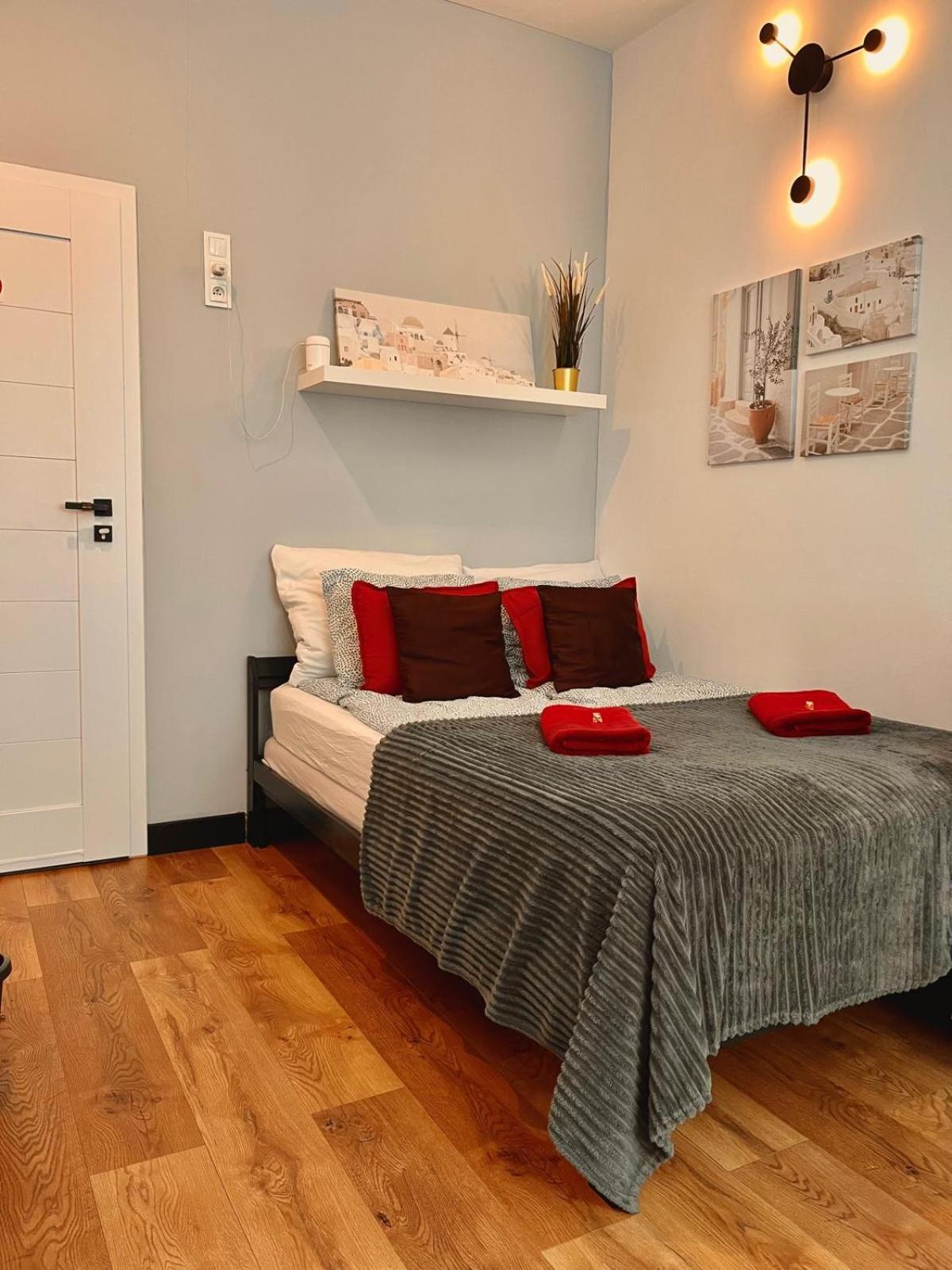Căn hộ Super 1 Bed In Center Warsaw