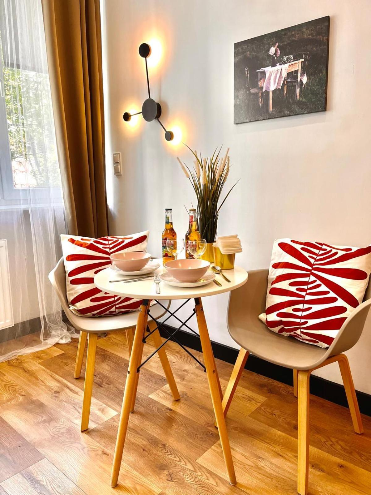 Căn hộ Super 1 Bed In Center Warsaw
