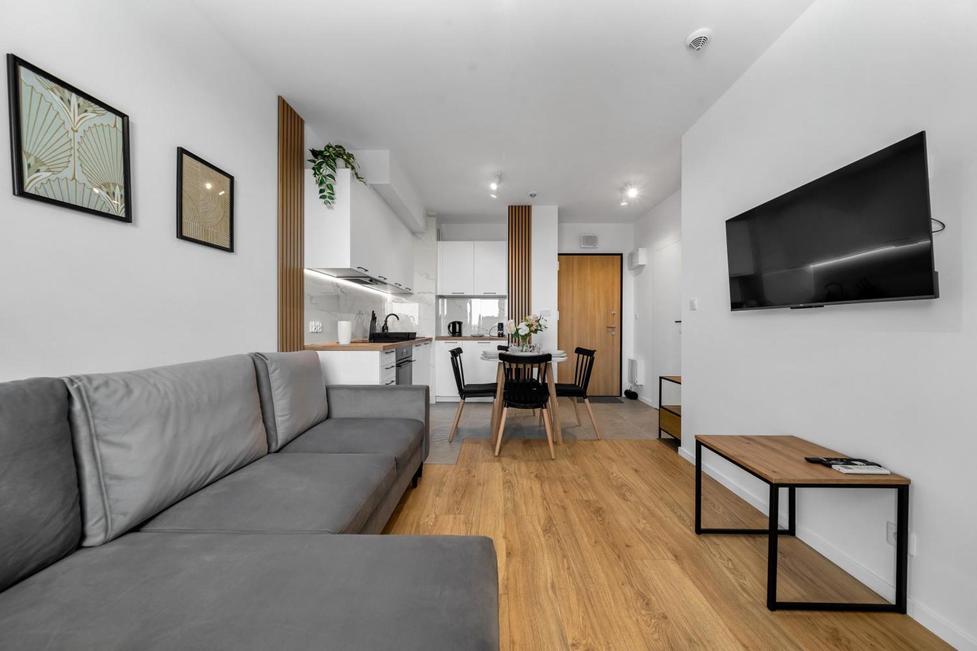 7th Floor Wlochy - Balcony, Workspace - By Rentujemy * Warsaw