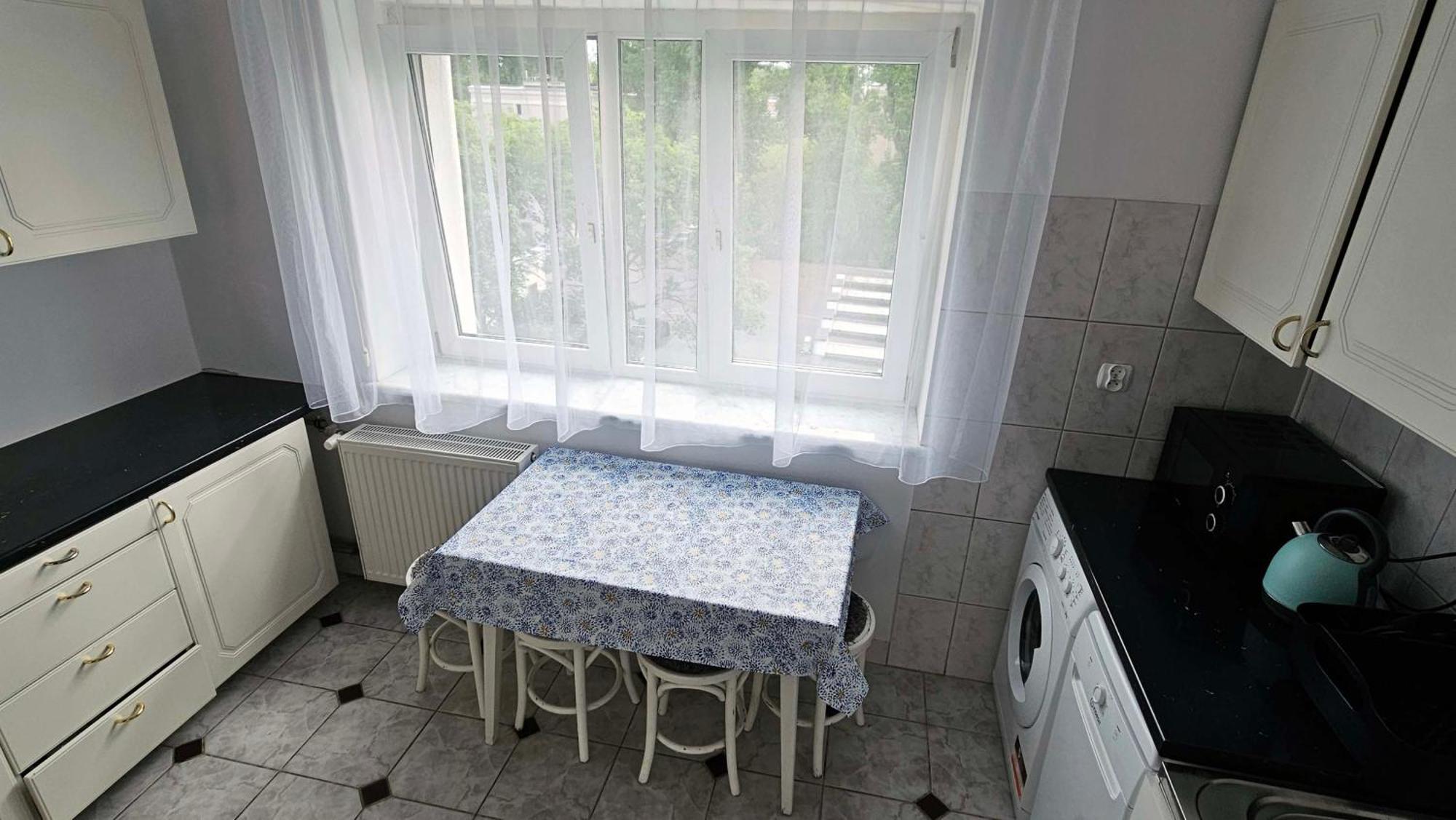 Centre 3-bedroom Comfort Apartment Warsaw