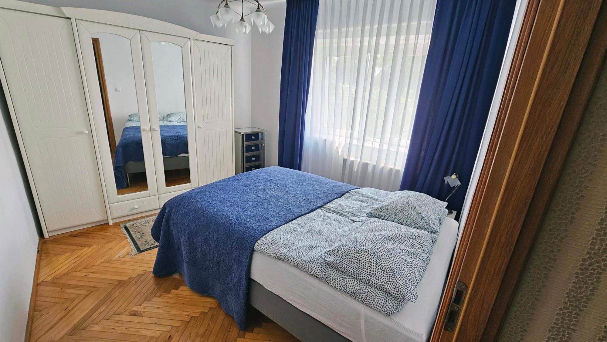 Centre 3-bedroom Comfort Apartment Warsaw