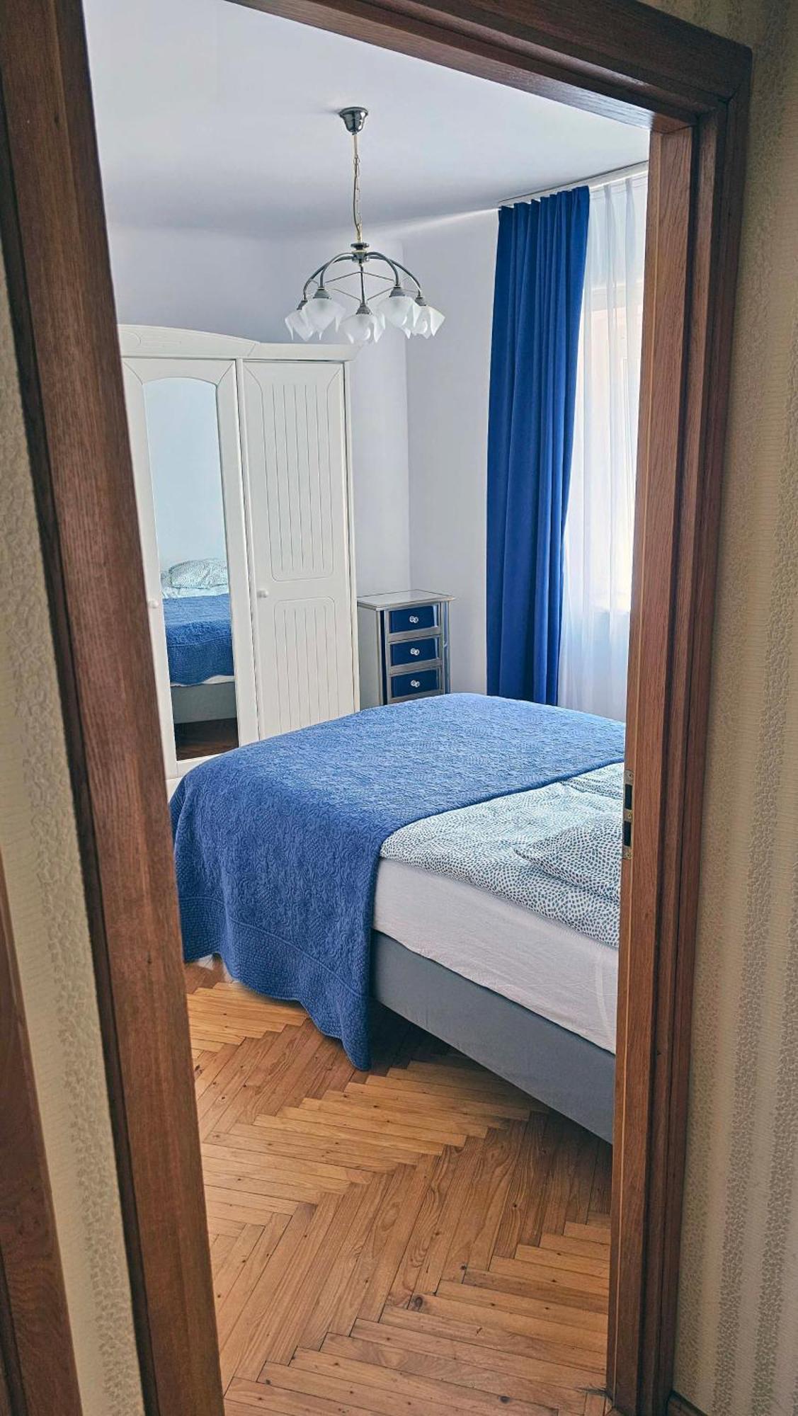 Centre 3-bedroom Comfort Apartment Warsaw