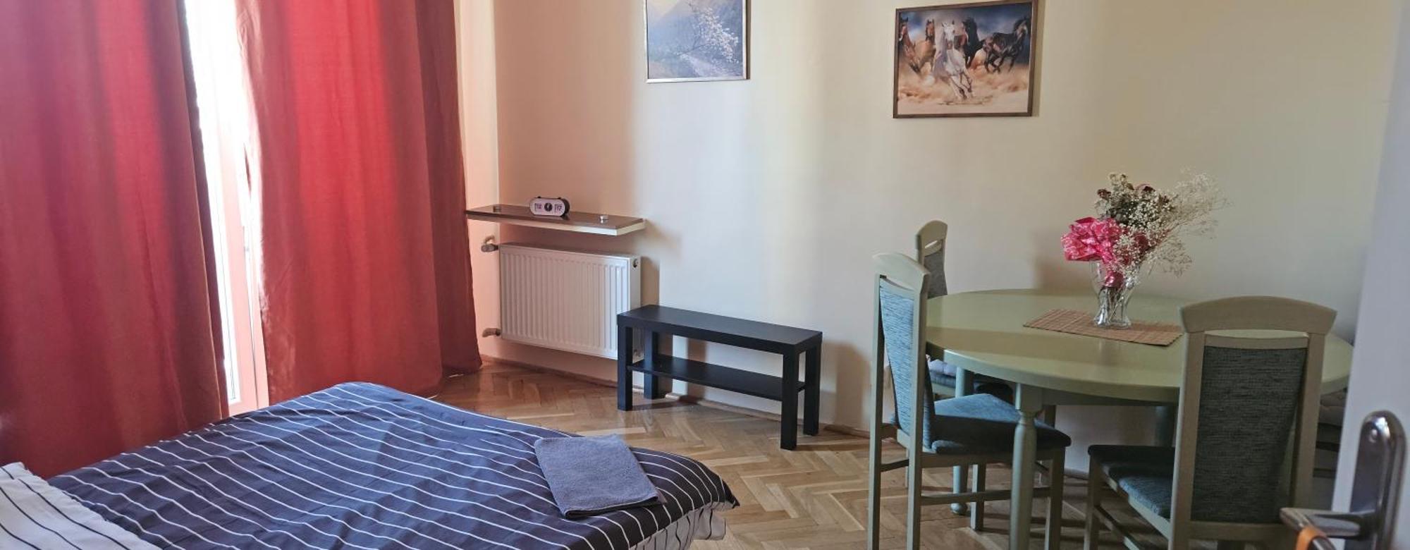 Hospedagem domiciliar Warsaw Rooms *