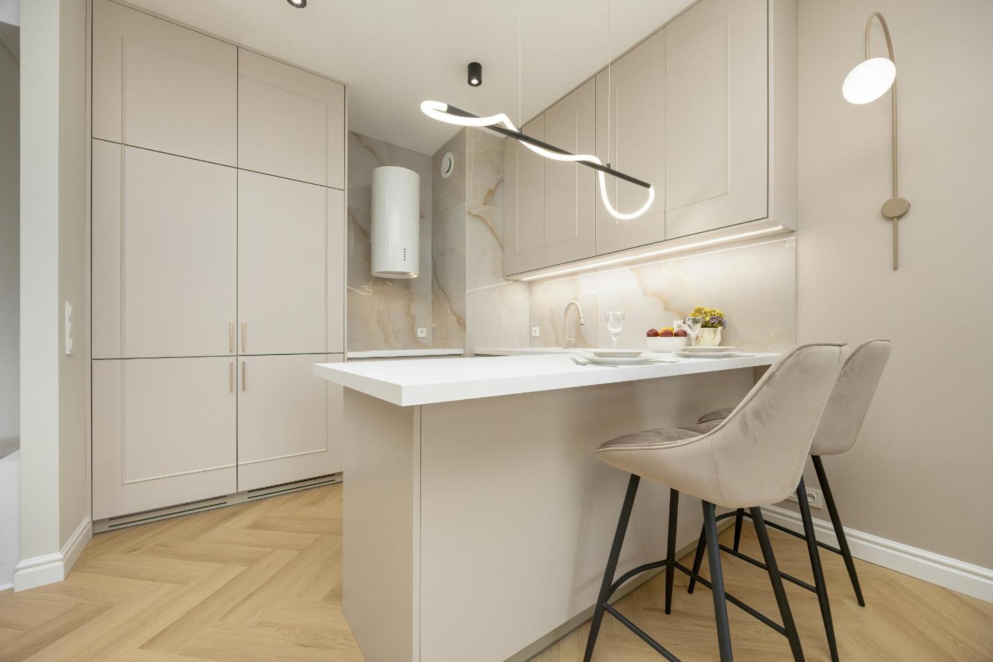 Zupnicza Elegant With Balcony By Renters * Warszawa