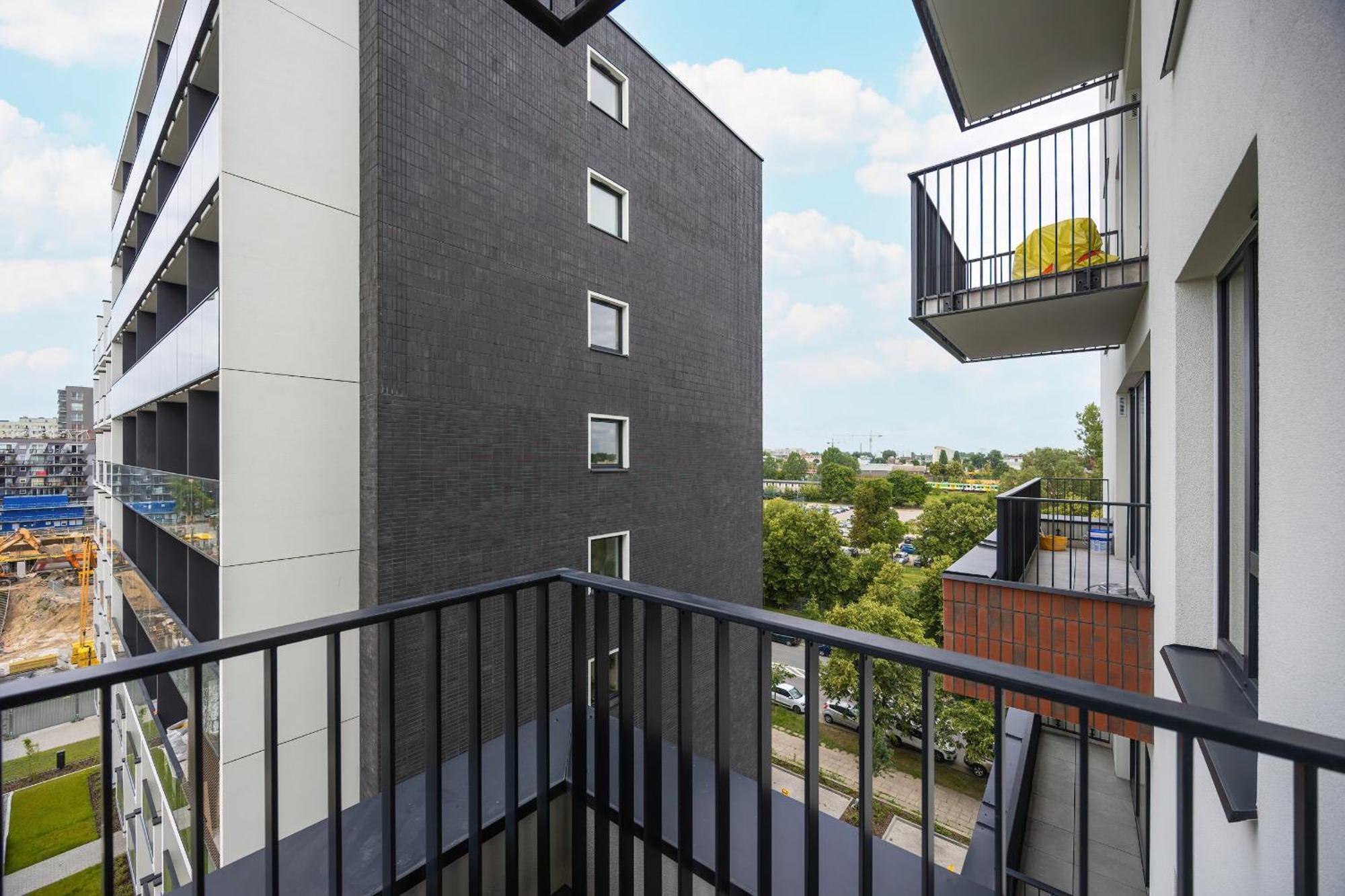 Zupnicza Elegant With Balcony By Renters *