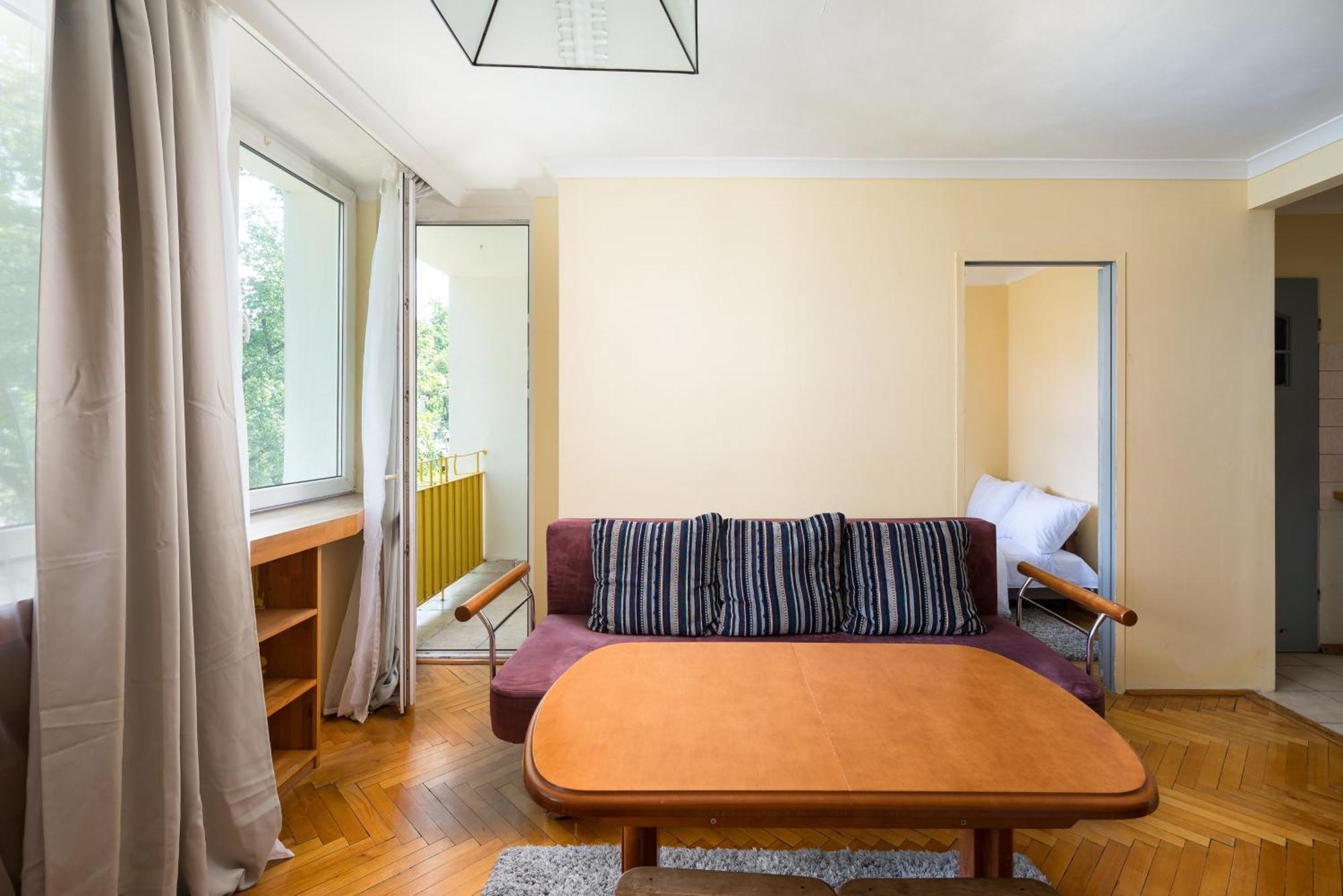 Saska Kepa Standard Apartment *