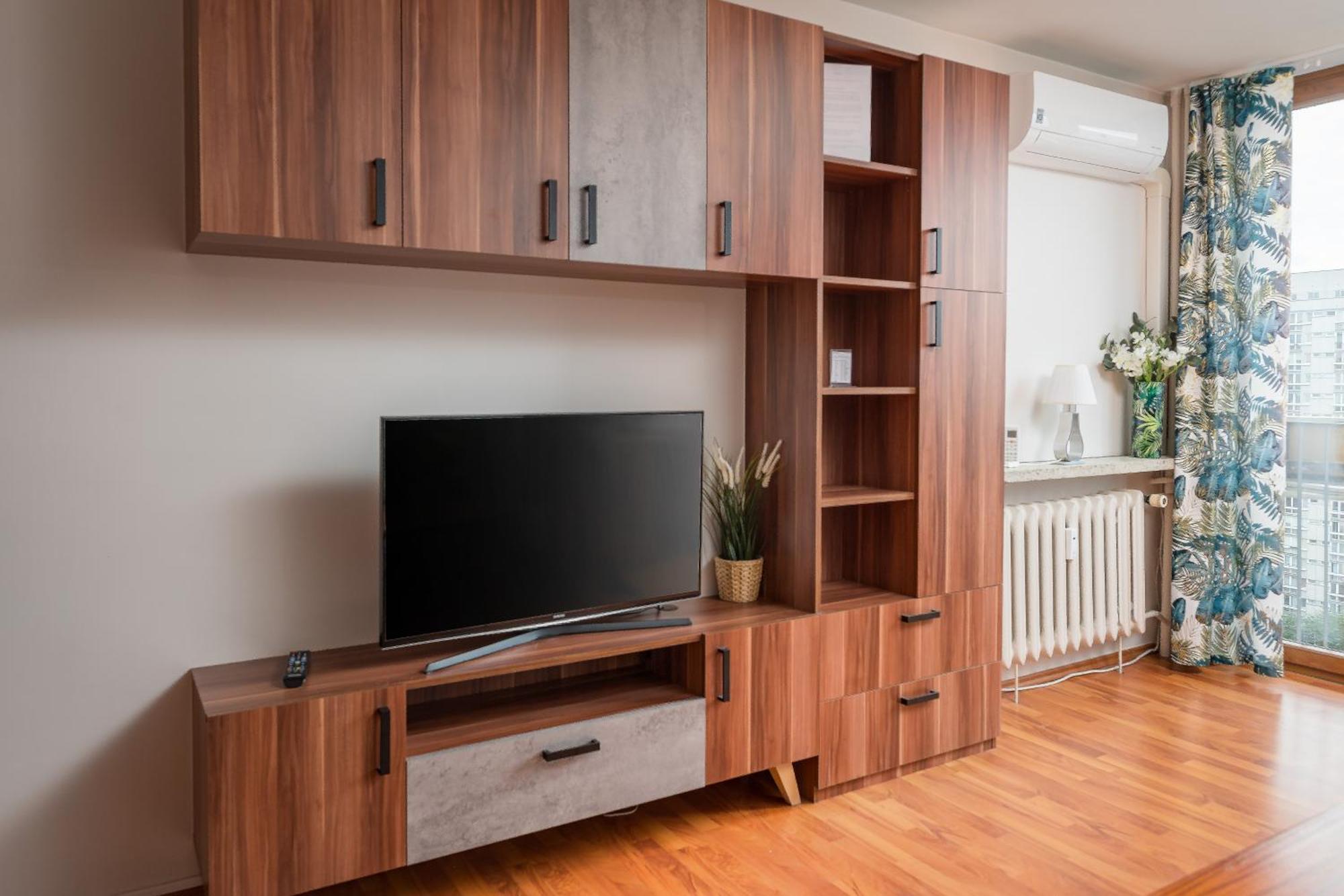 Park Mirowski Standard Apartment Warschau