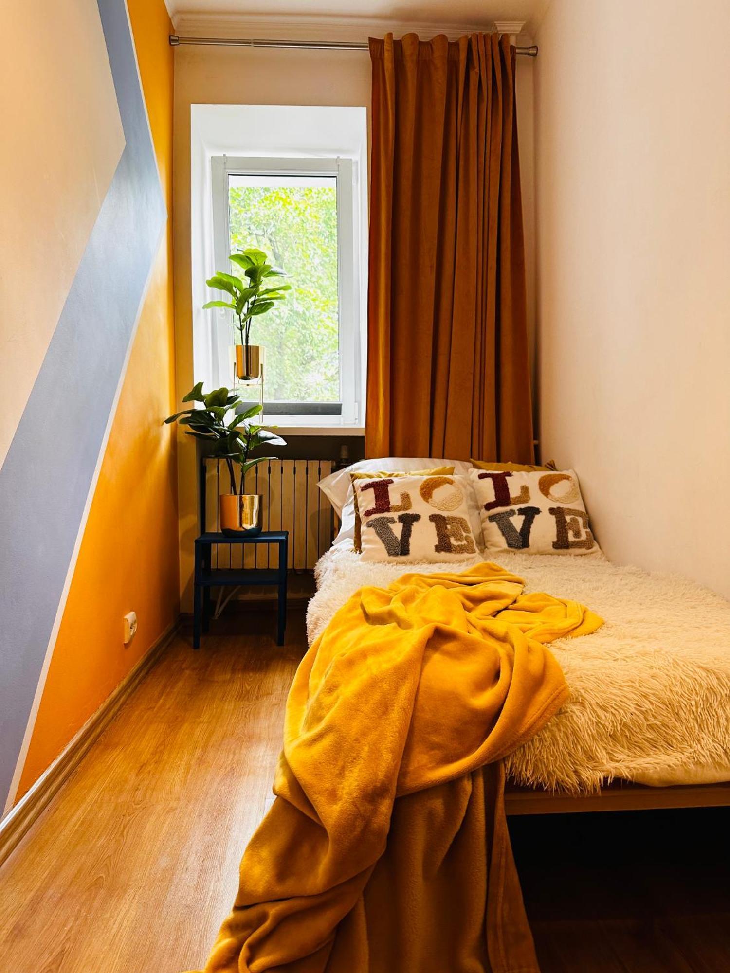 Luxury 4-bedroom In Centre - Self-check In & Fast Wifi
