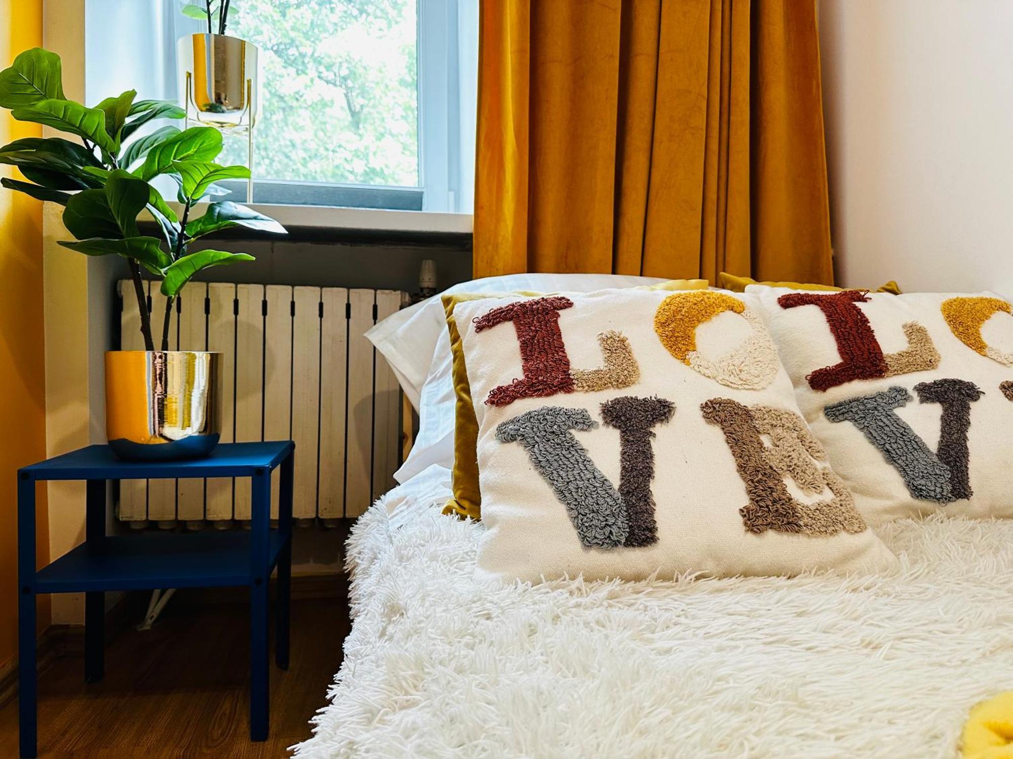 Căn hộ Luxury 4-bedroom In Centre - Self-check In & Fast Wifi