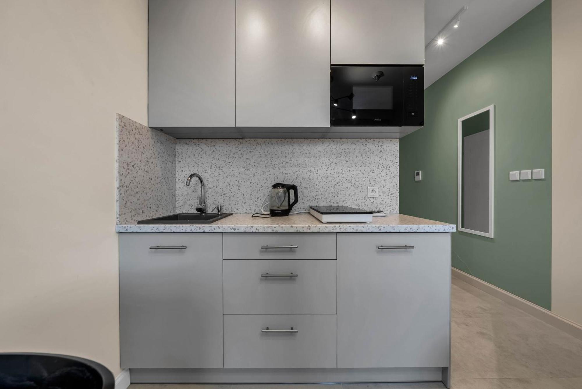 Apartamento Wiktoryn - Balcony, Gym & Sauna - By Rentujemy