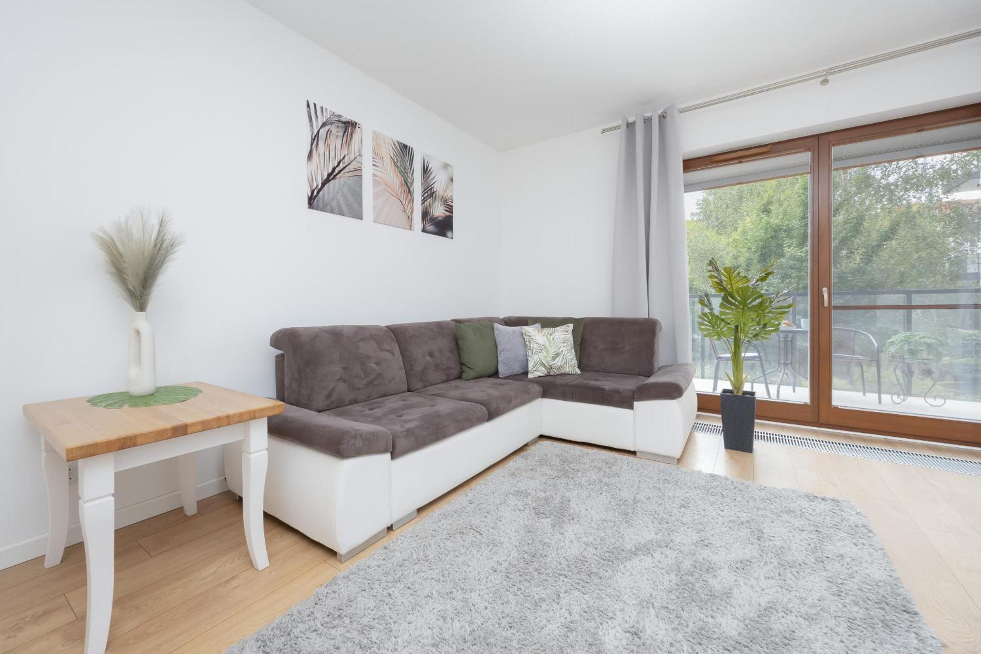 Klimatyzowany Z Parkingiem W Stolicy By Renters Apartment Warsaw