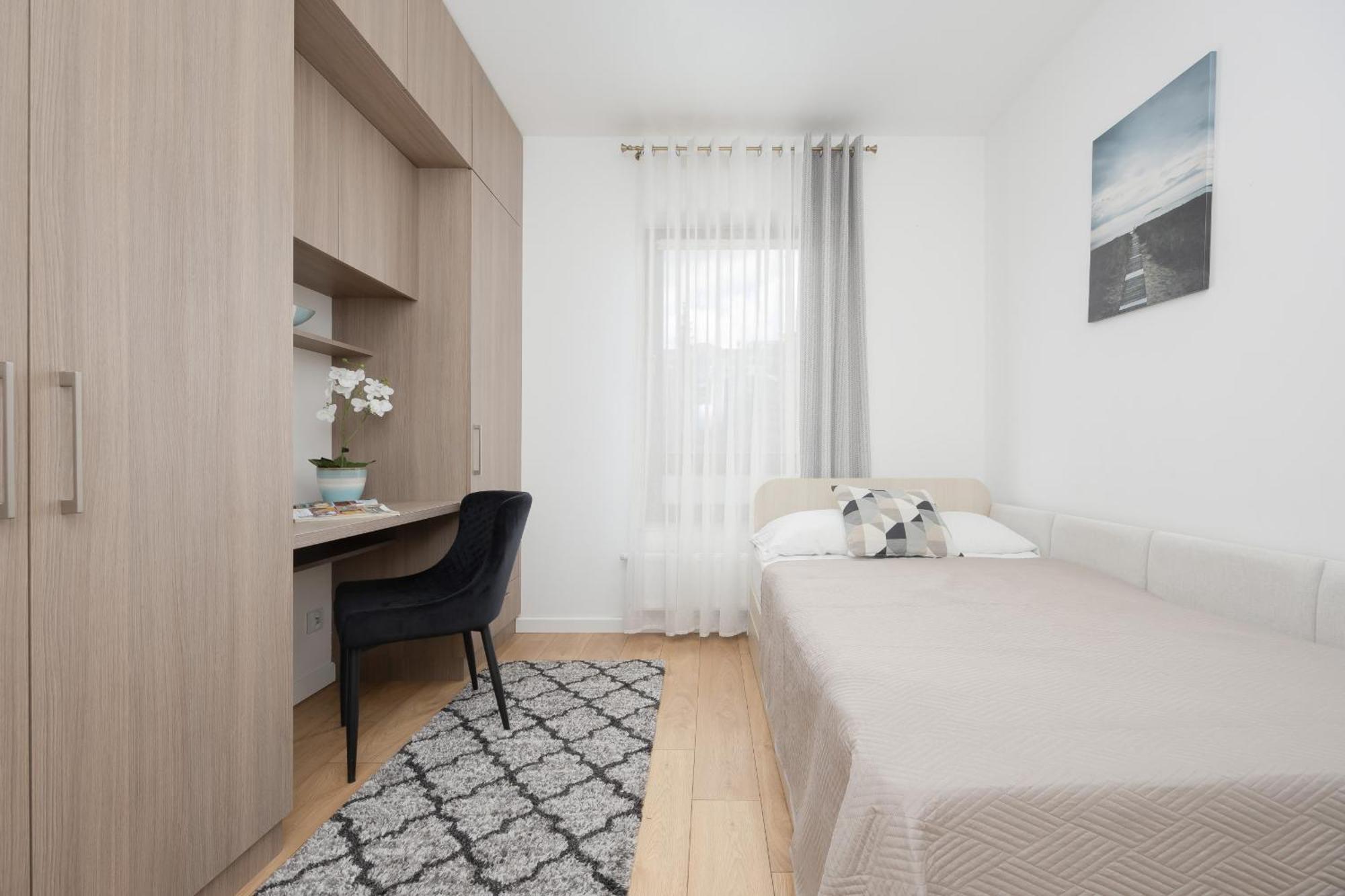 Klimatyzowany Z Parkingiem W Stolicy By Renters