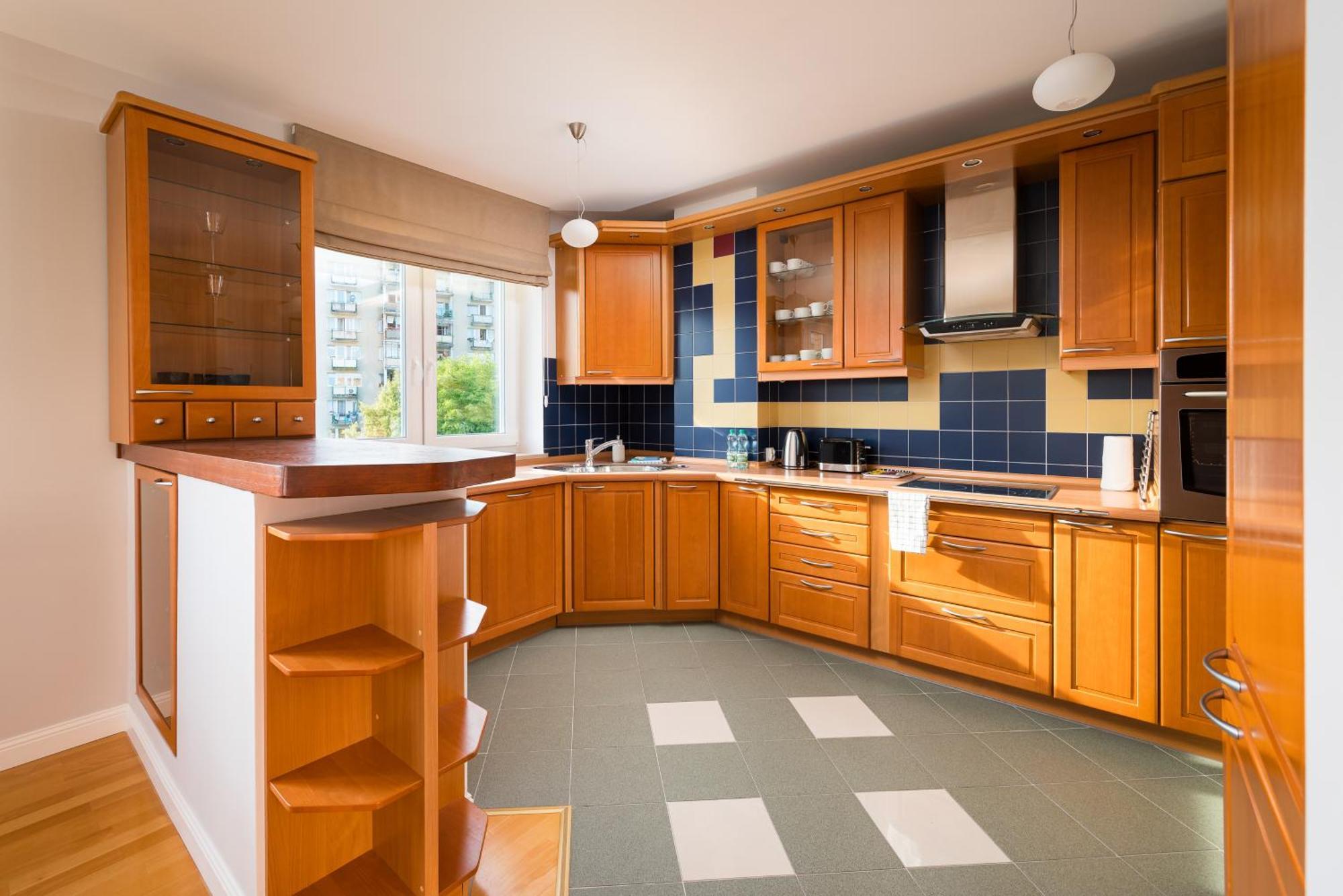 Metro Imielin 2-bedroom Apartment Warsaw