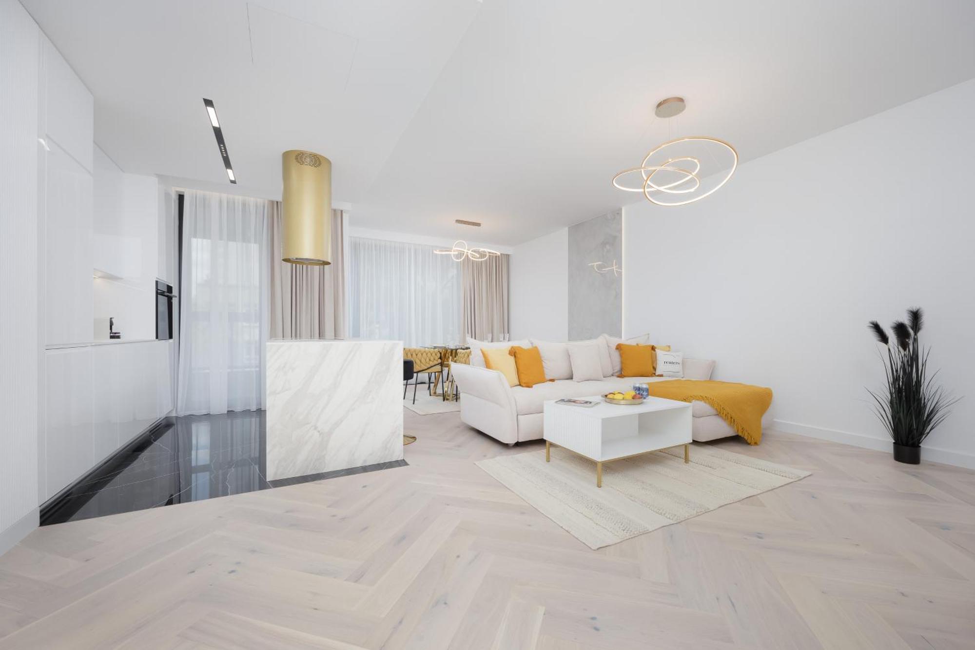 Lux Grzybowska With Parking By Renters Prestige