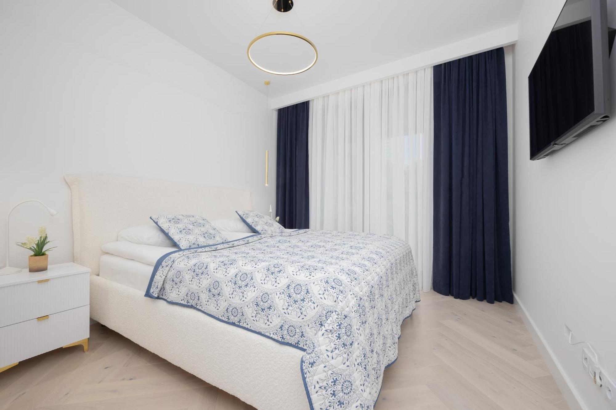 Apartament Lux Grzybowska With Parking By Renters Prestige Warszawa