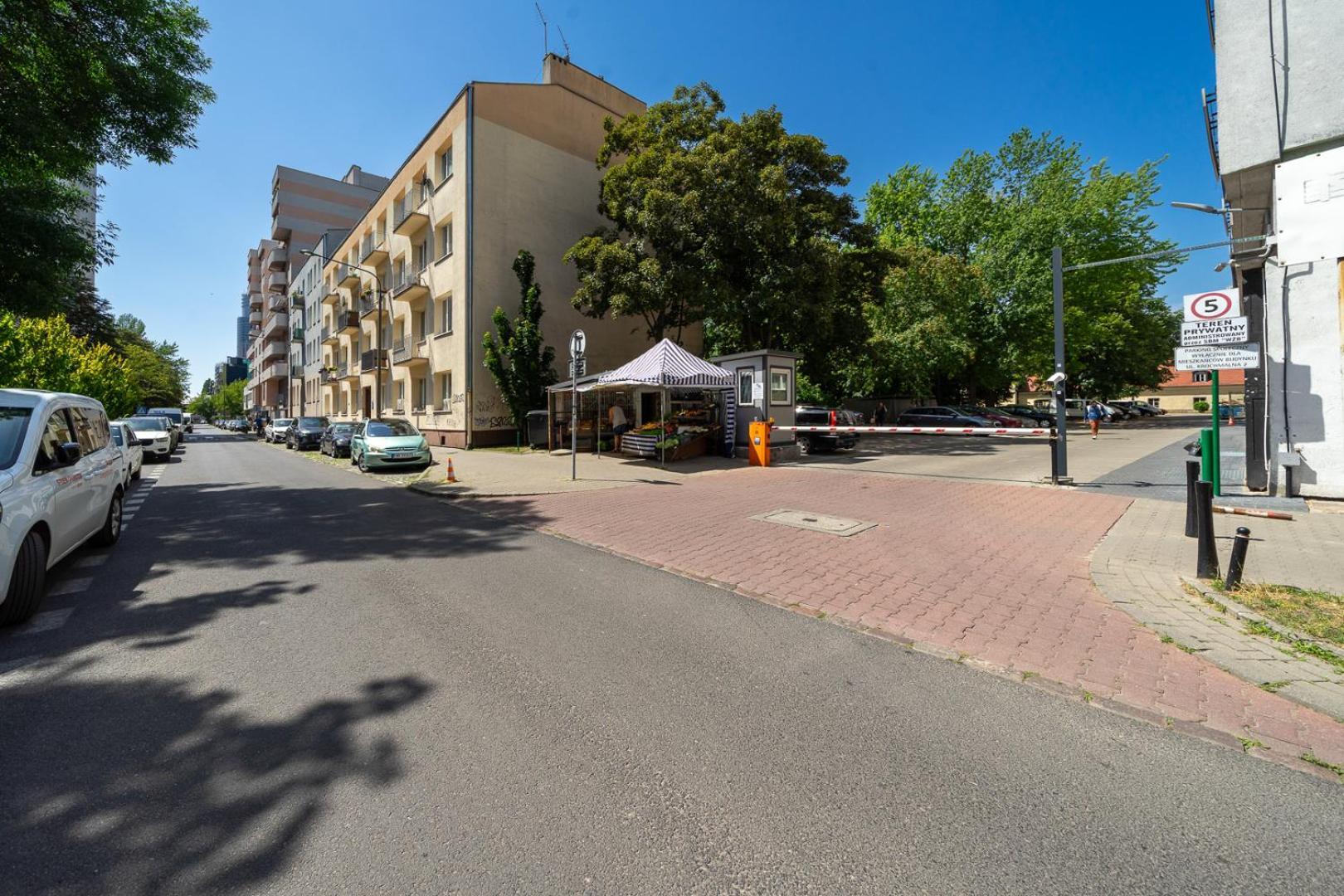 Hala Mirowska - 9th Floor, View - By Rentujemy Apartment