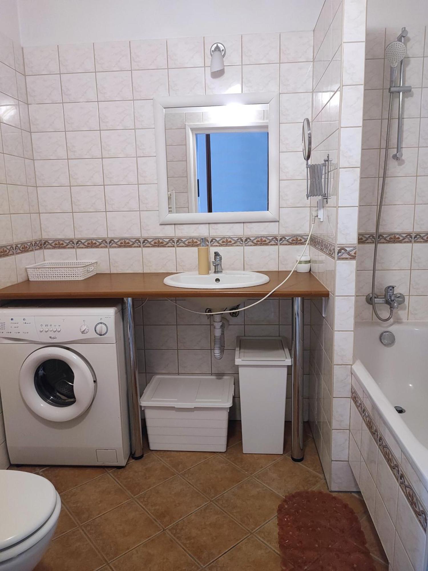 Apartment Apartament Grochowska *