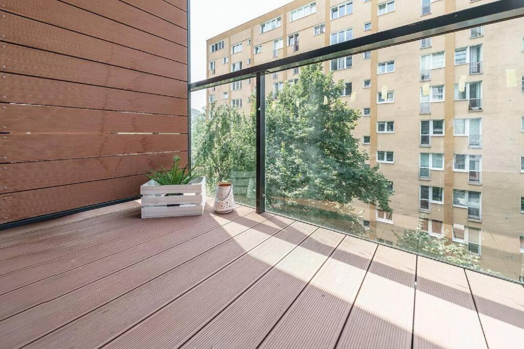 Urbannestgroup - Sienna 65 Apartment