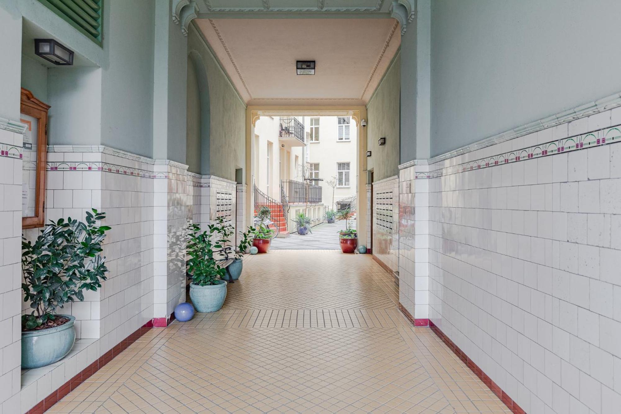 Superapart Brzeska 18
