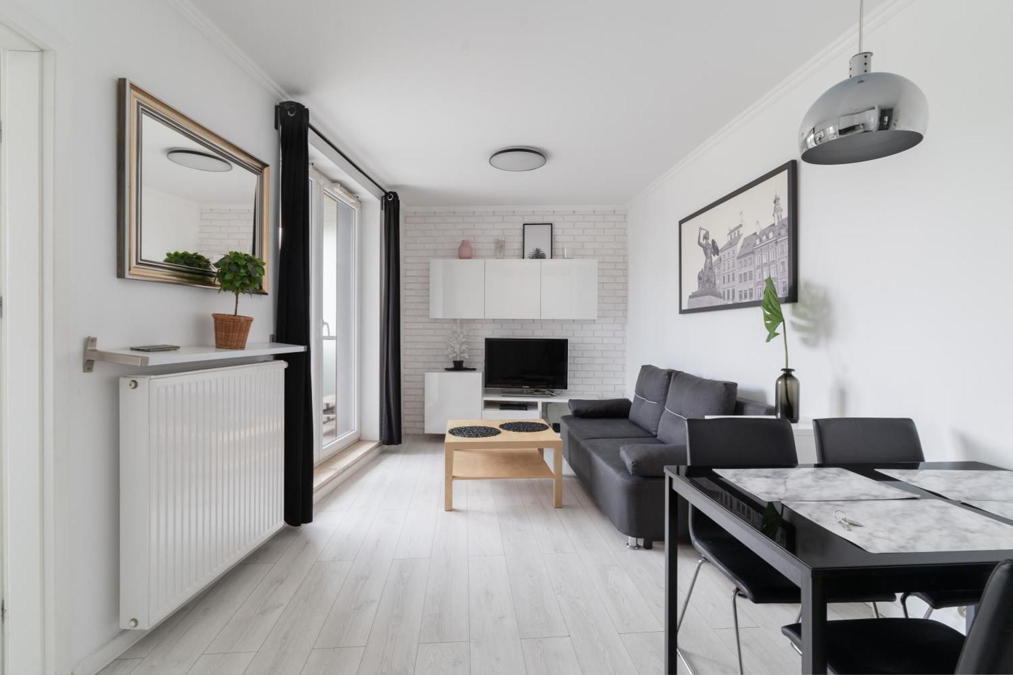 Metro Wilanowska Aparts Apartment Warsaw