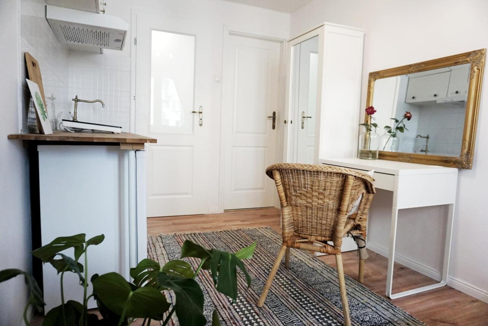 Panska 65 - Grey - Better Apartment Warsaw