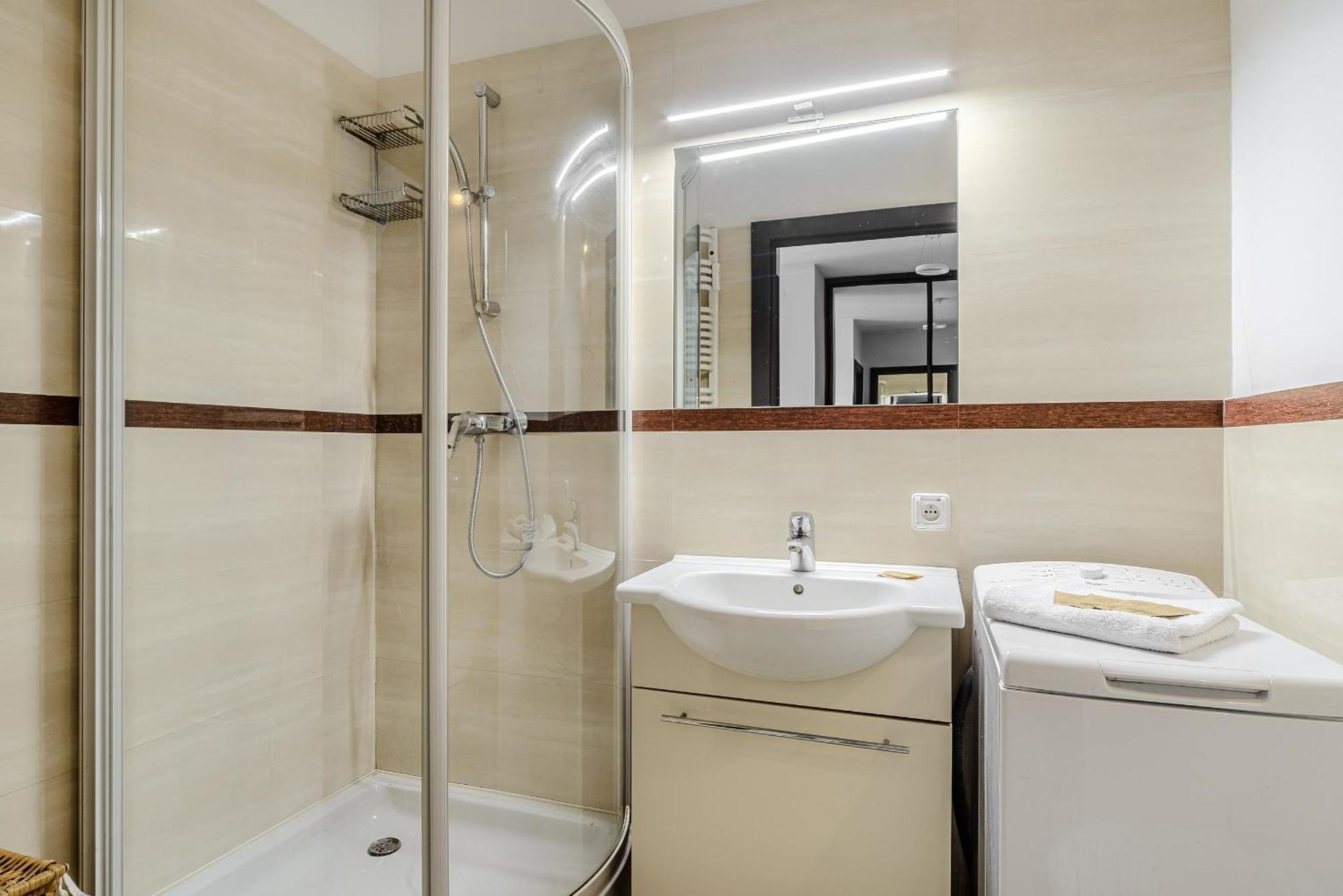 Praga Poludnie - P&o Apartment