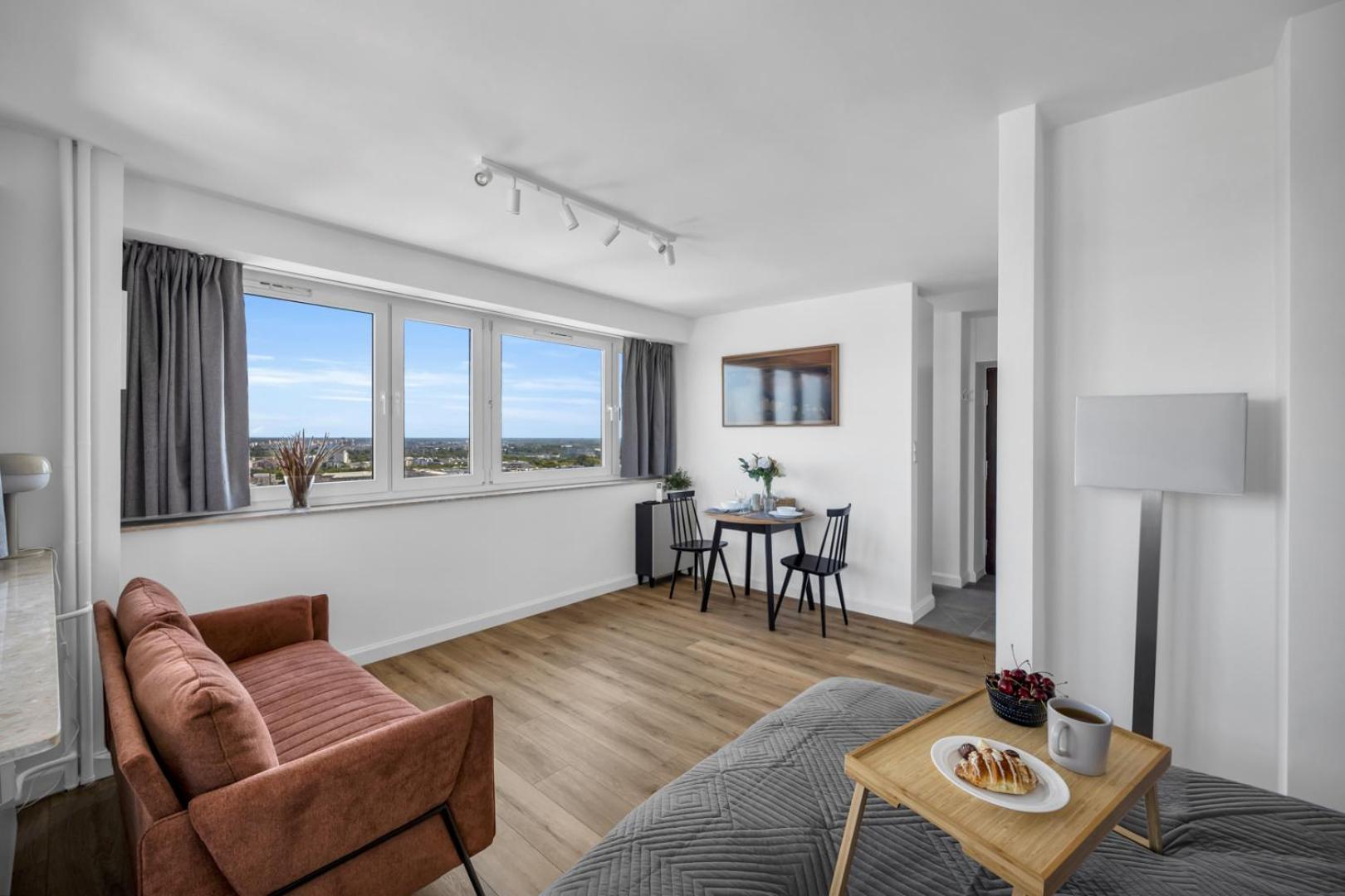 21st Floor Centrum - Balcony, View, Ac - By Rentujemy Apartment Warschau
