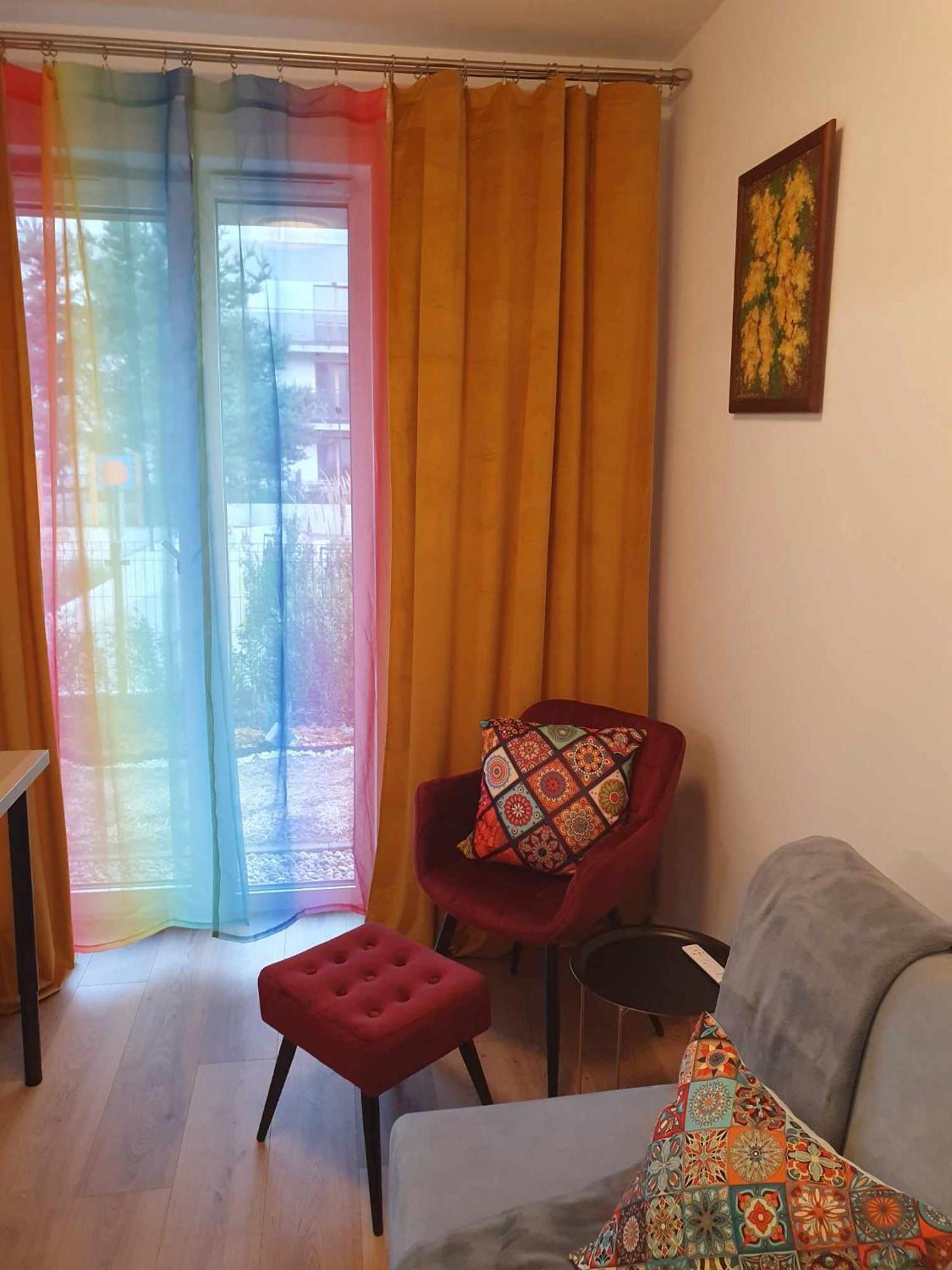 Apartamento Colorful Apartament 2 Pokojowy Z Malym Ogrodkiem W Warszawie *