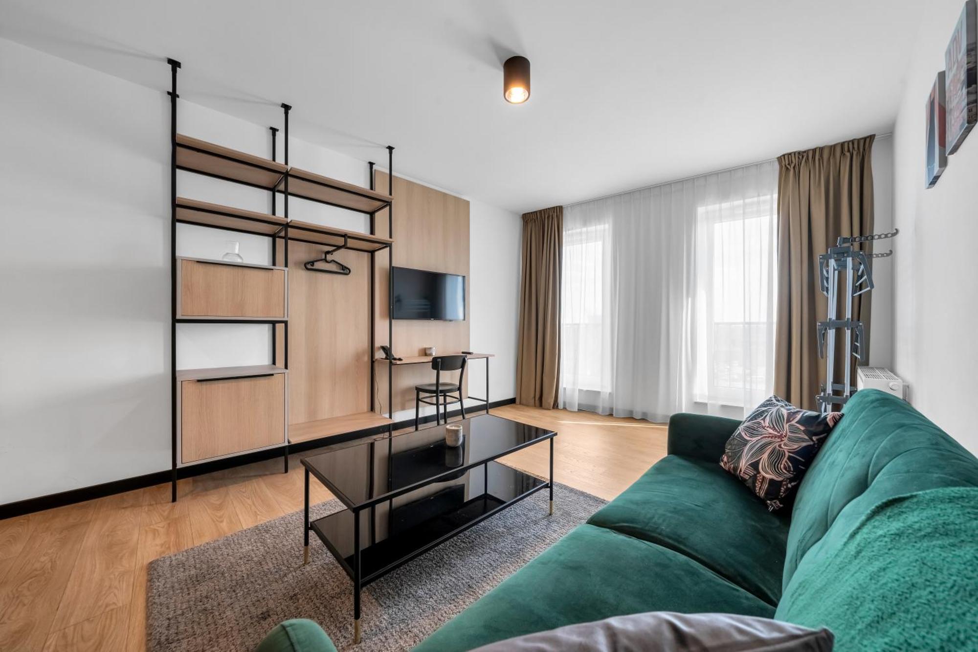 Apartamento Stadion - 50m2, Parking, View - By Rentujemy Varsóvia